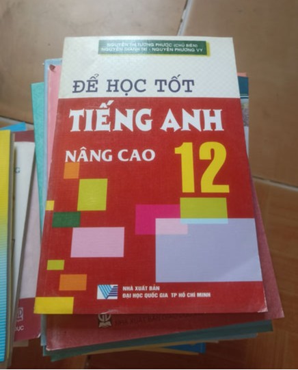 Để học tốt tiếng anh nâng cao 12 - Phương Vy 2008 (Tham khảo - luyện thi) VAVO1304-AK3ST2