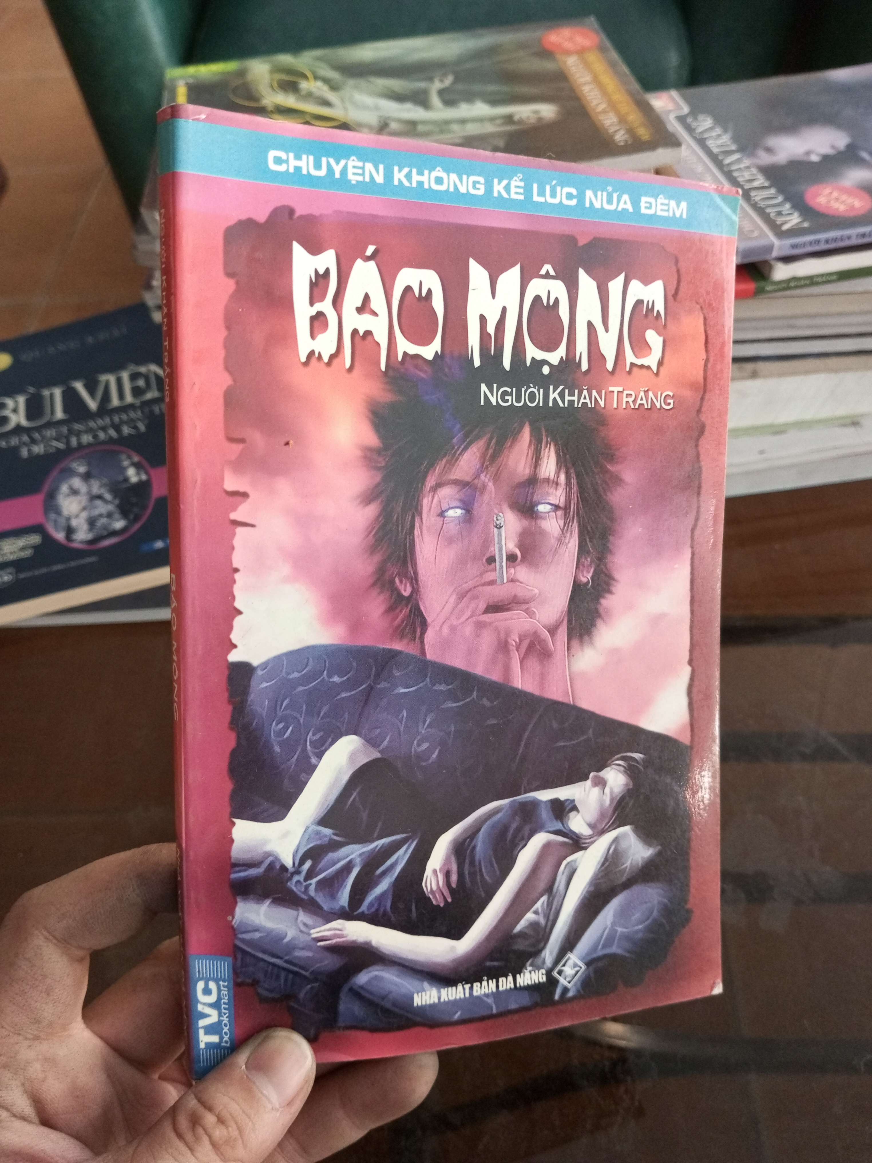 Báo mộng - Người Khăn Trắng 2007 (Truyện kinh dị) VAVO1304-A0