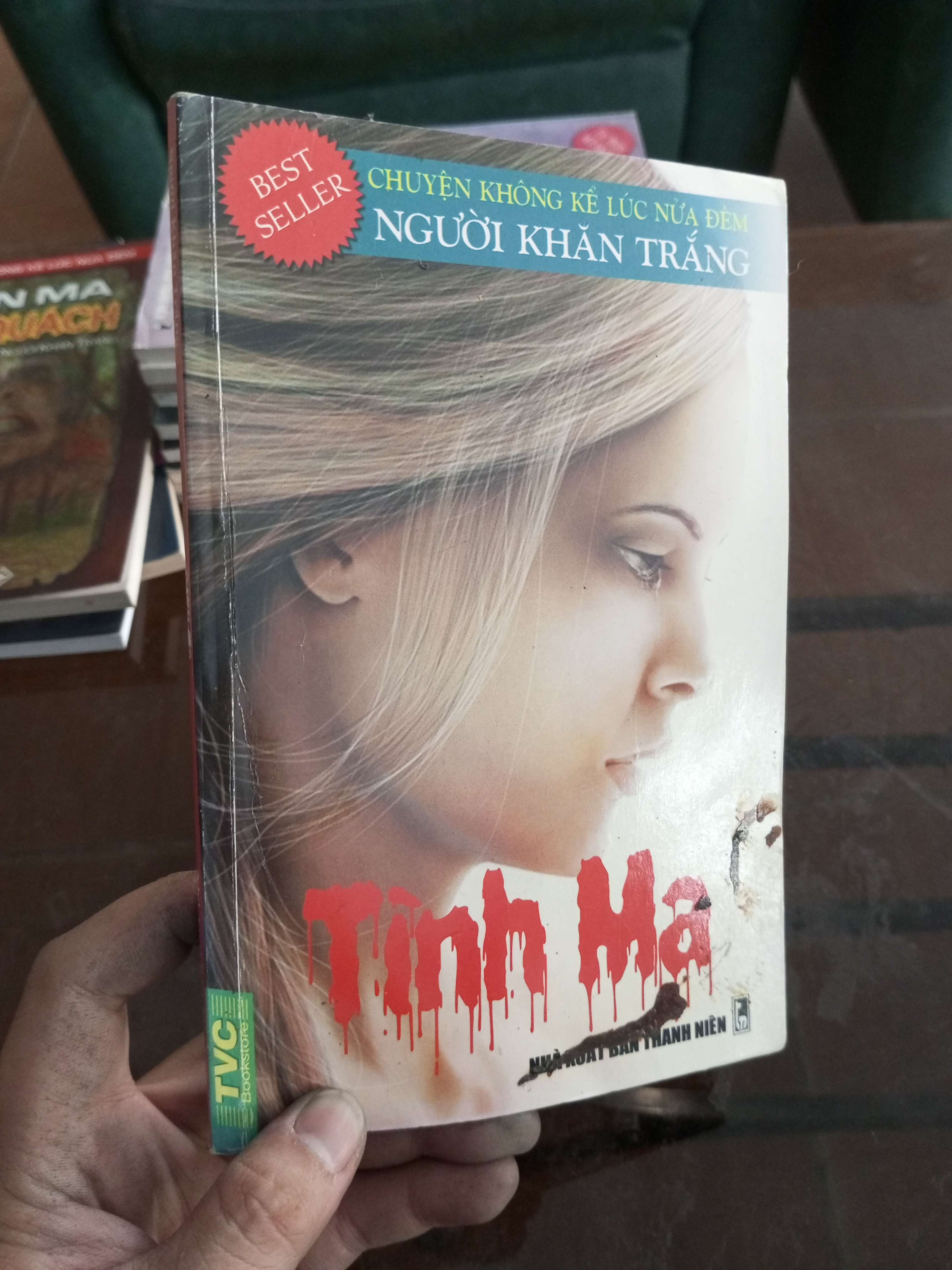 Tình ma - Người Khăn Trắng (Truyện kinh dị) VAVO1304-A0