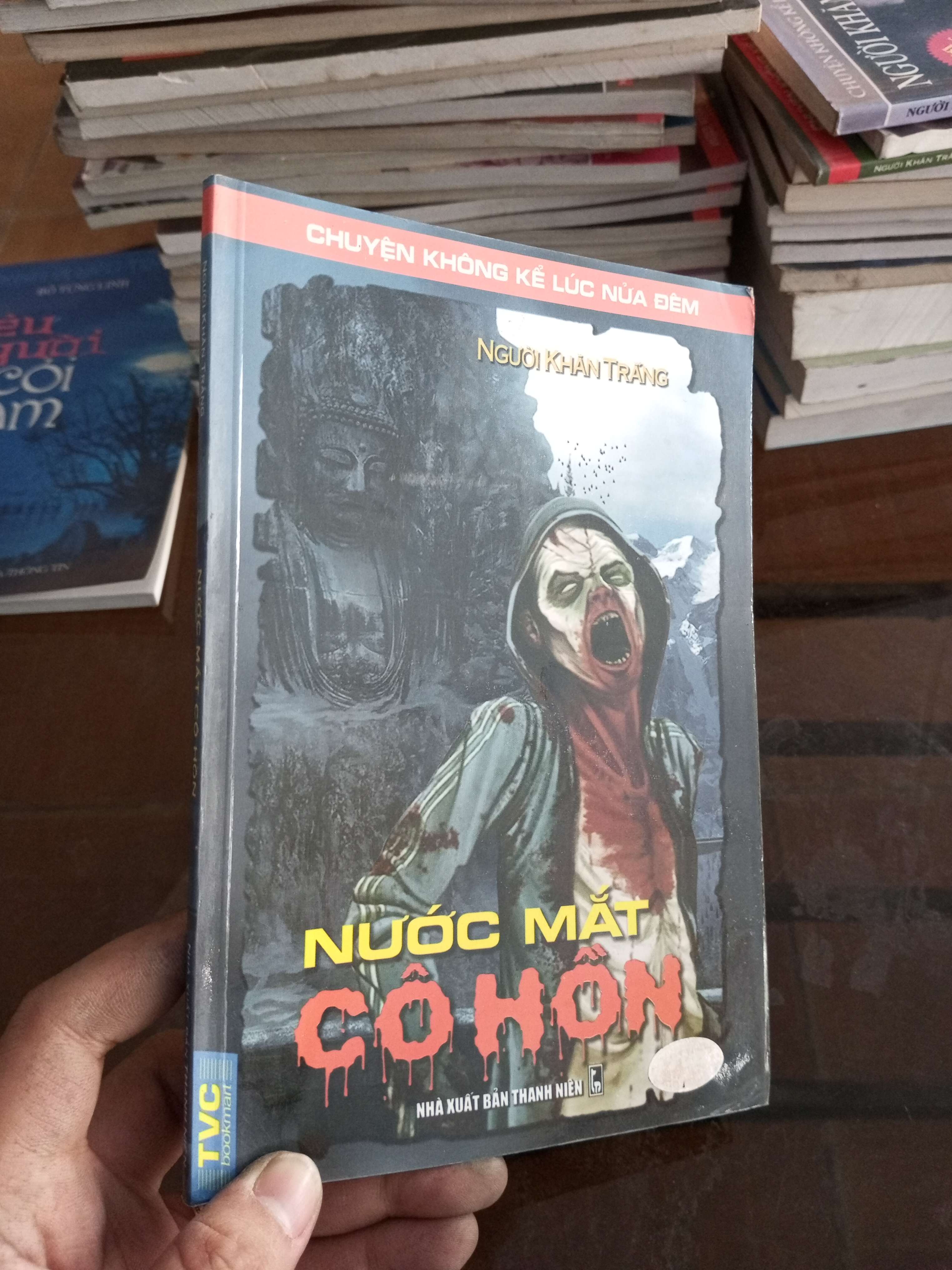 Nước mắt cô hồn - Người Khăn Trắng 2008 (Truyện kinh dị) VAVO1304-A0