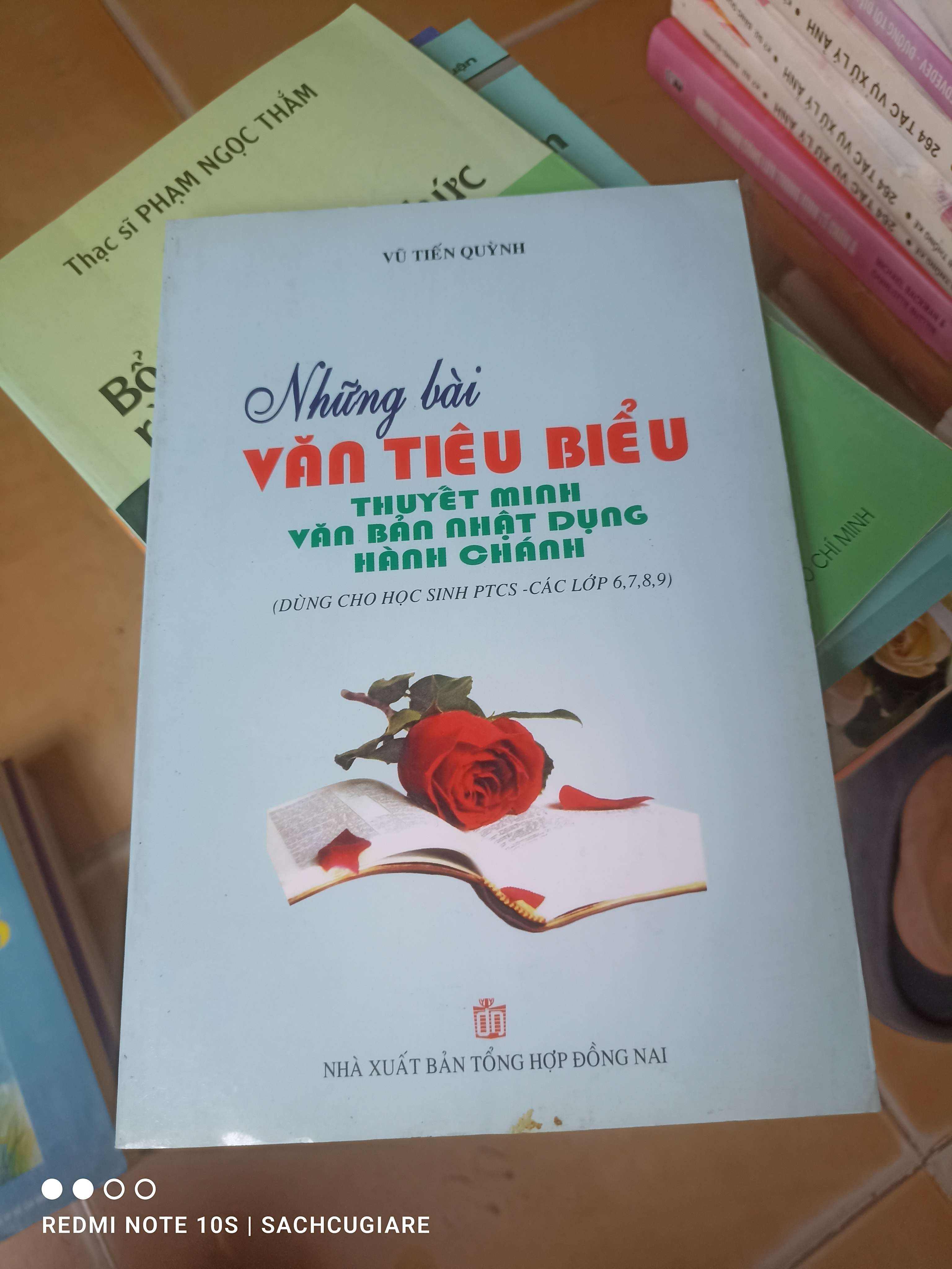 Những Lời Văn Tiêu Biểu Thuyết Minh Văn Bản Nhật Dụng Hành Chính (Dùng Cho Học Sinh PTCS Các Lớp 6, 7, 8, 9) - Võ Tiến Quỳnh 2005 (Tham khảo - luyện thi) VAVO1304-AK3T3