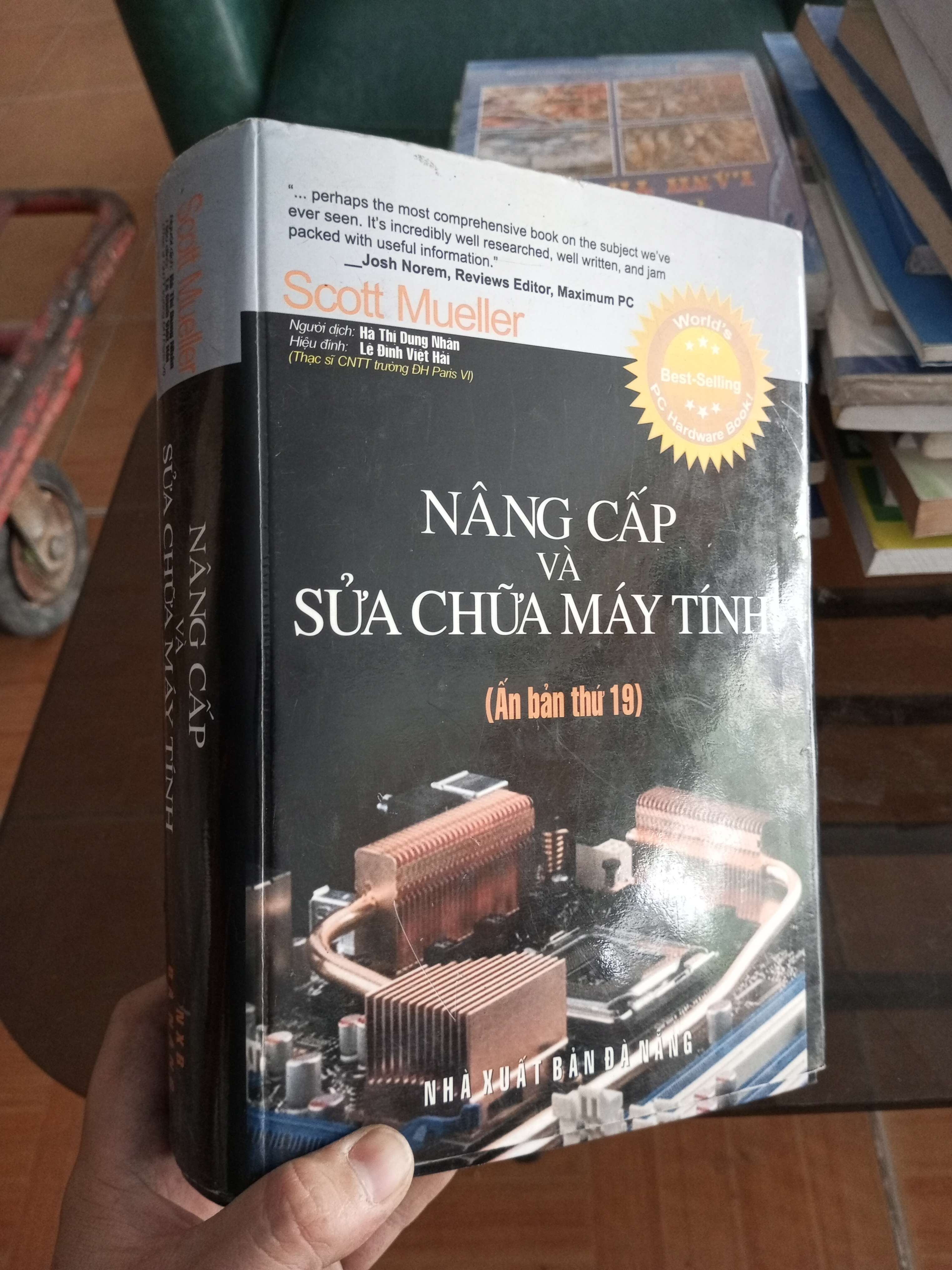 Nâng cấp và sửa chữa máy tính - Mueller 2012 (Sách kỹ năng) VAVO1304-A0