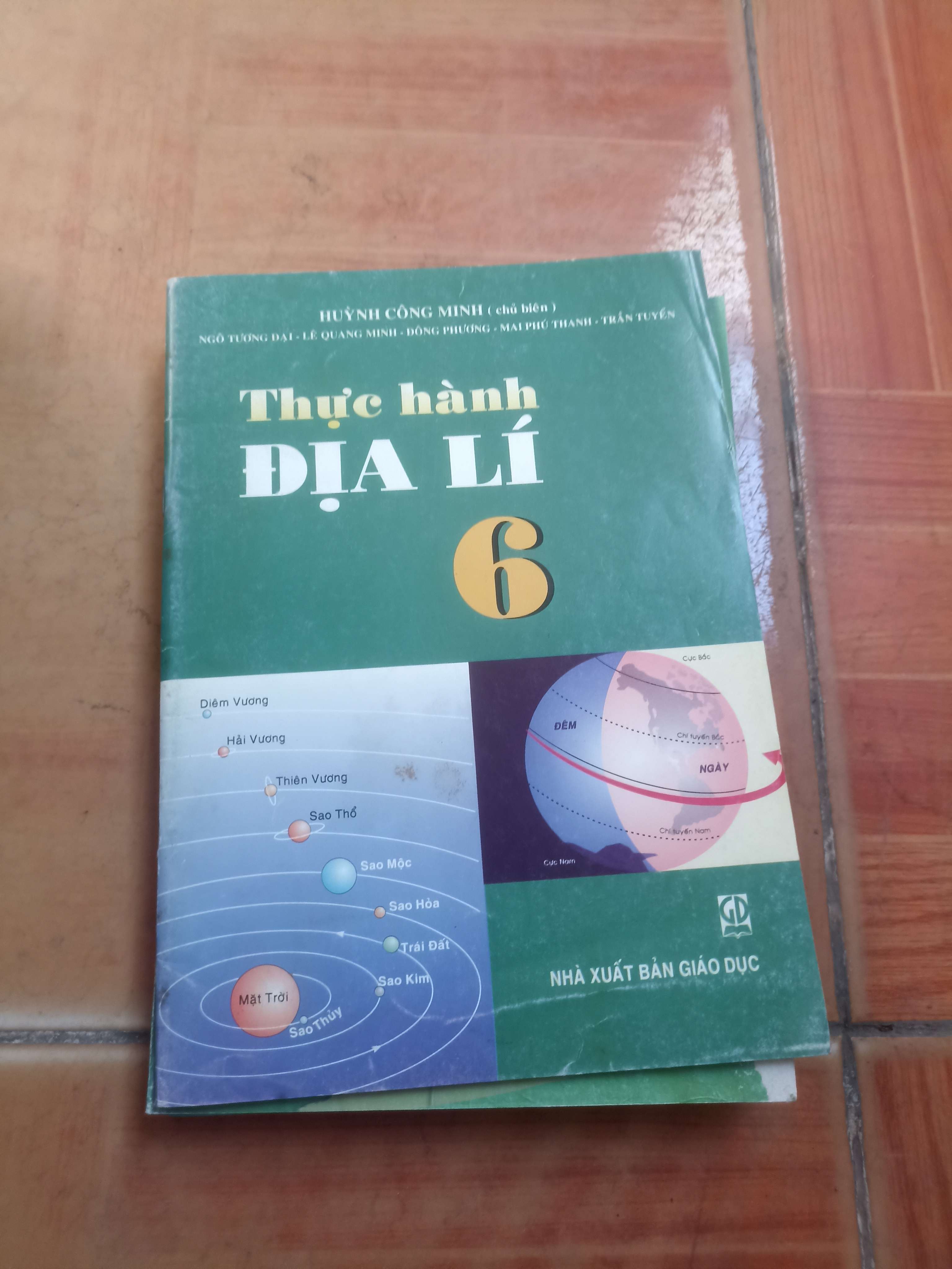 Thực hành địa lí 6 - Công Minh 2006 (Tham khảo - luyện thi) VAVO1304-AK3ST4