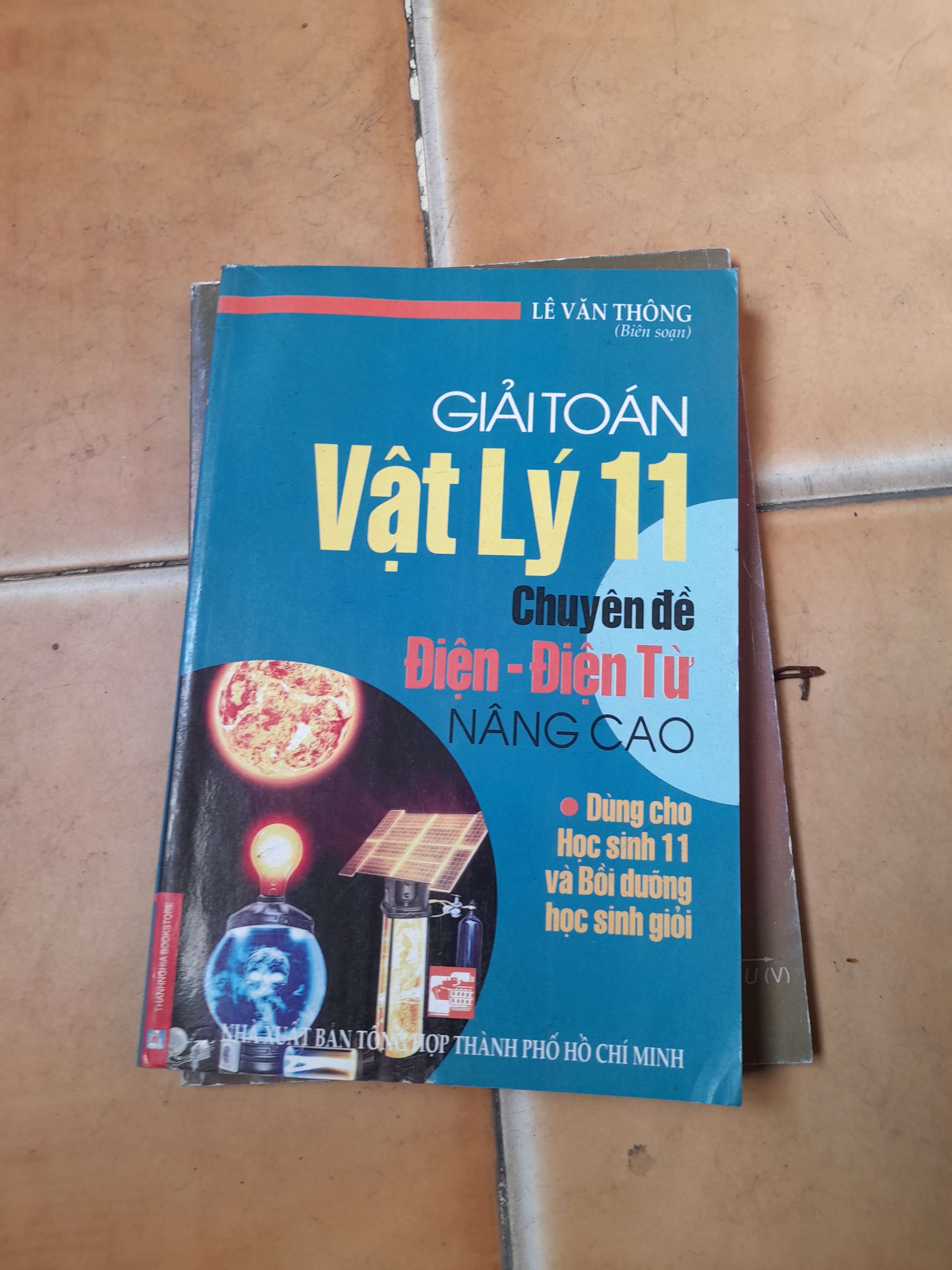 Giải Toán Vật Lý 11 Chuyên Đề Điện - Điện Từ Nâng Cao - Lê Văn Thông 2007 (Tham khảo - luyện thi) VAVO1304-AK3T4