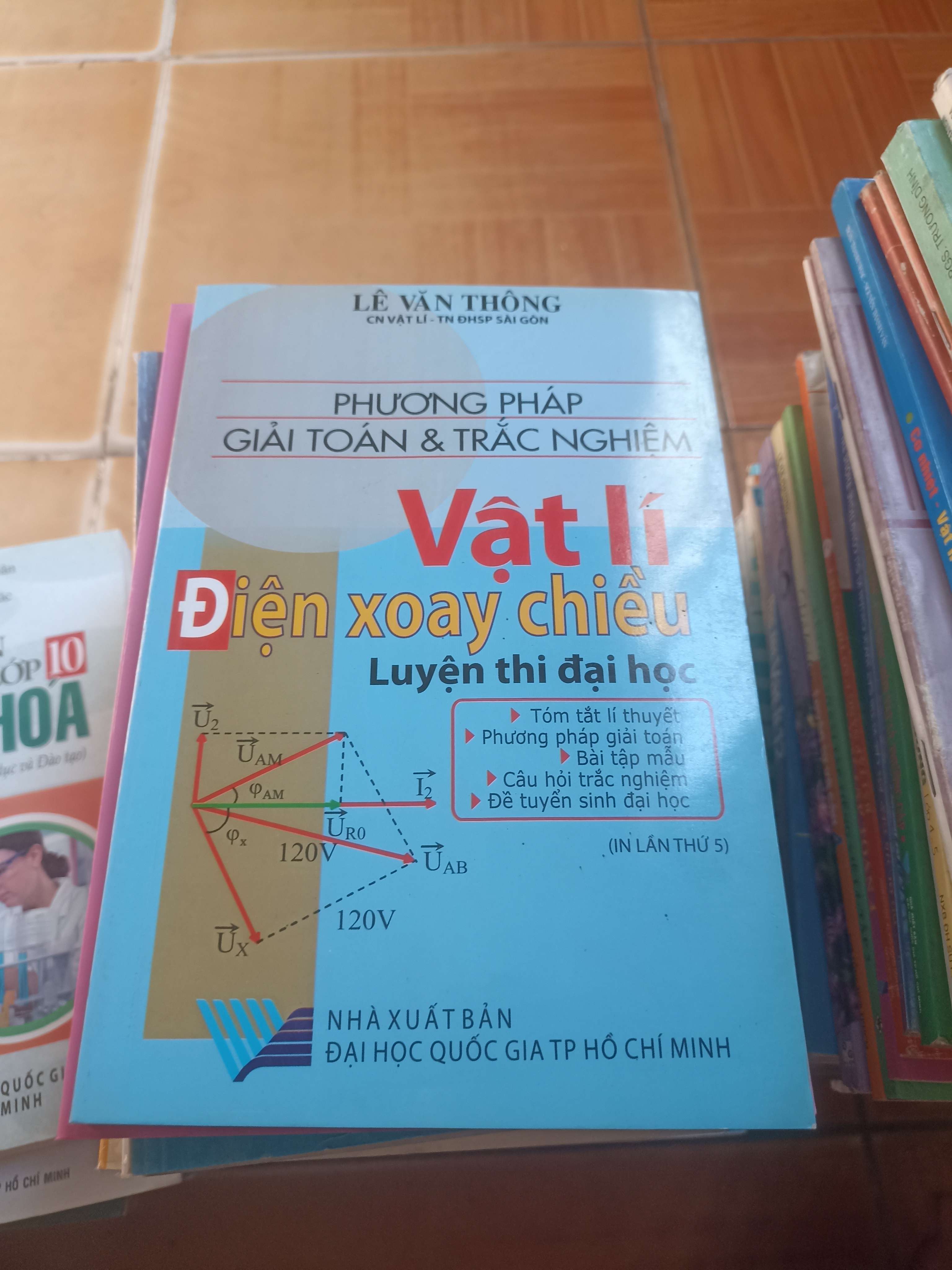 Phương pháp giải toán và trắc nghiệm vật lí điện xoay chiều - Văn Thông 2009 (Tham khảo - luyện thi) VAVO1304-AK3ST4