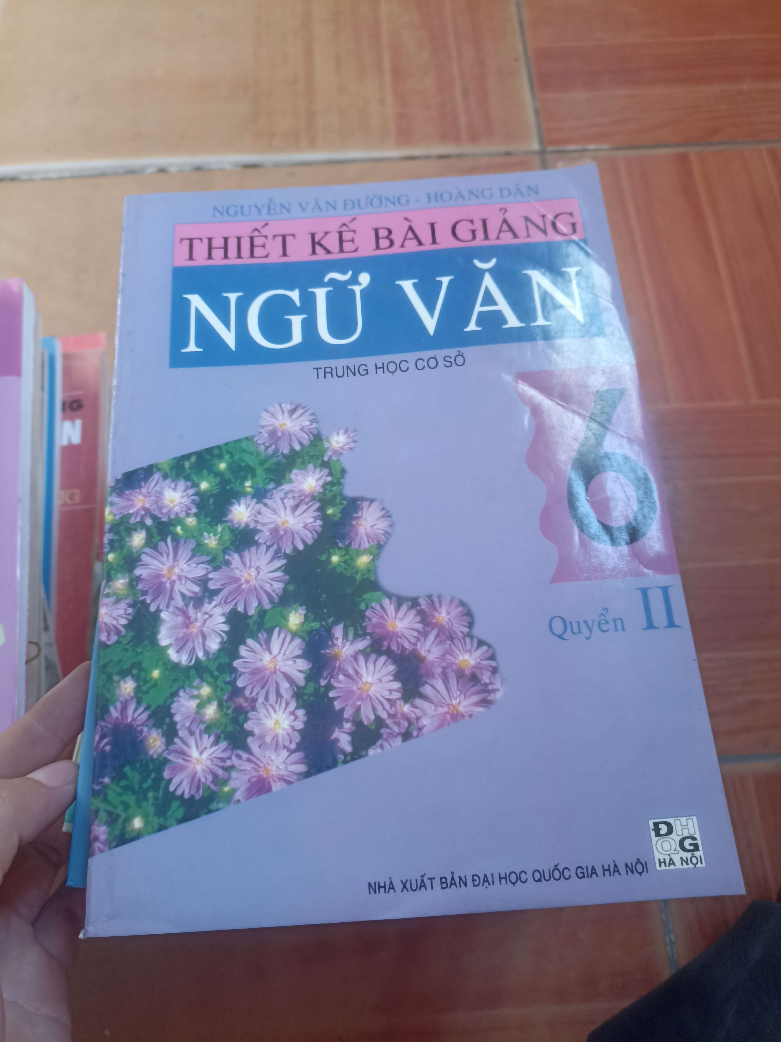Thiết kế bài giảng ngữ văn 6 quyển II - Văn Đường 2002 (Sách giáo khoa - giáo trình) VAVO1304-AK3ST4
