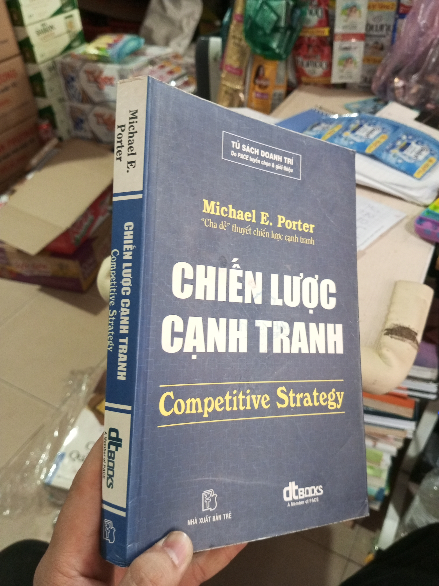 Chiến lược cạnh tranh - Porter 2011 mới 80% ố nhẹ (Kinh doanh - Marketing) HCM1804 (NSX)