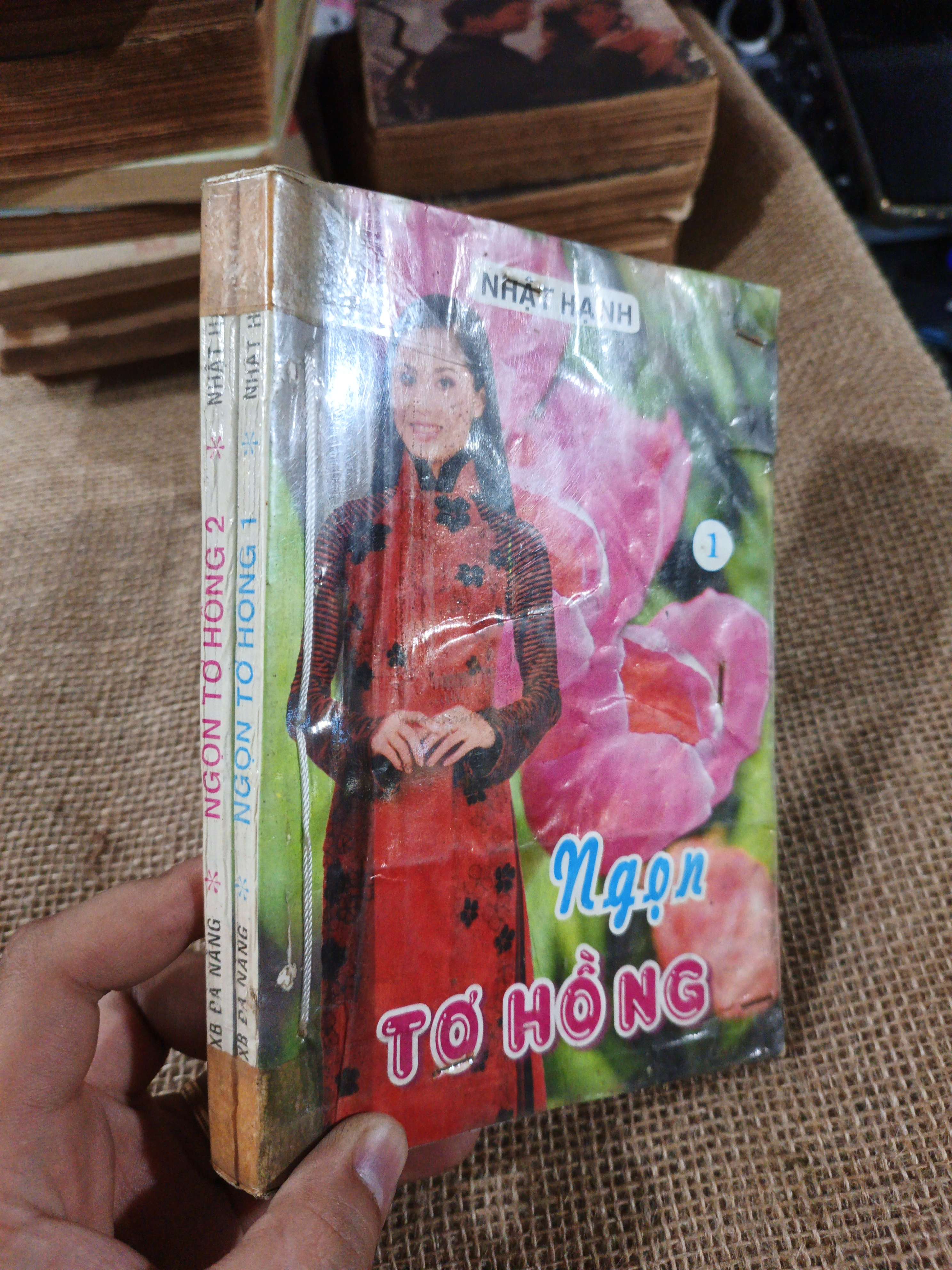 Ngọn tơ hồng - Nhật Hạnh 2006 mới 70% (Văn học Việt Nam) HLSC2404