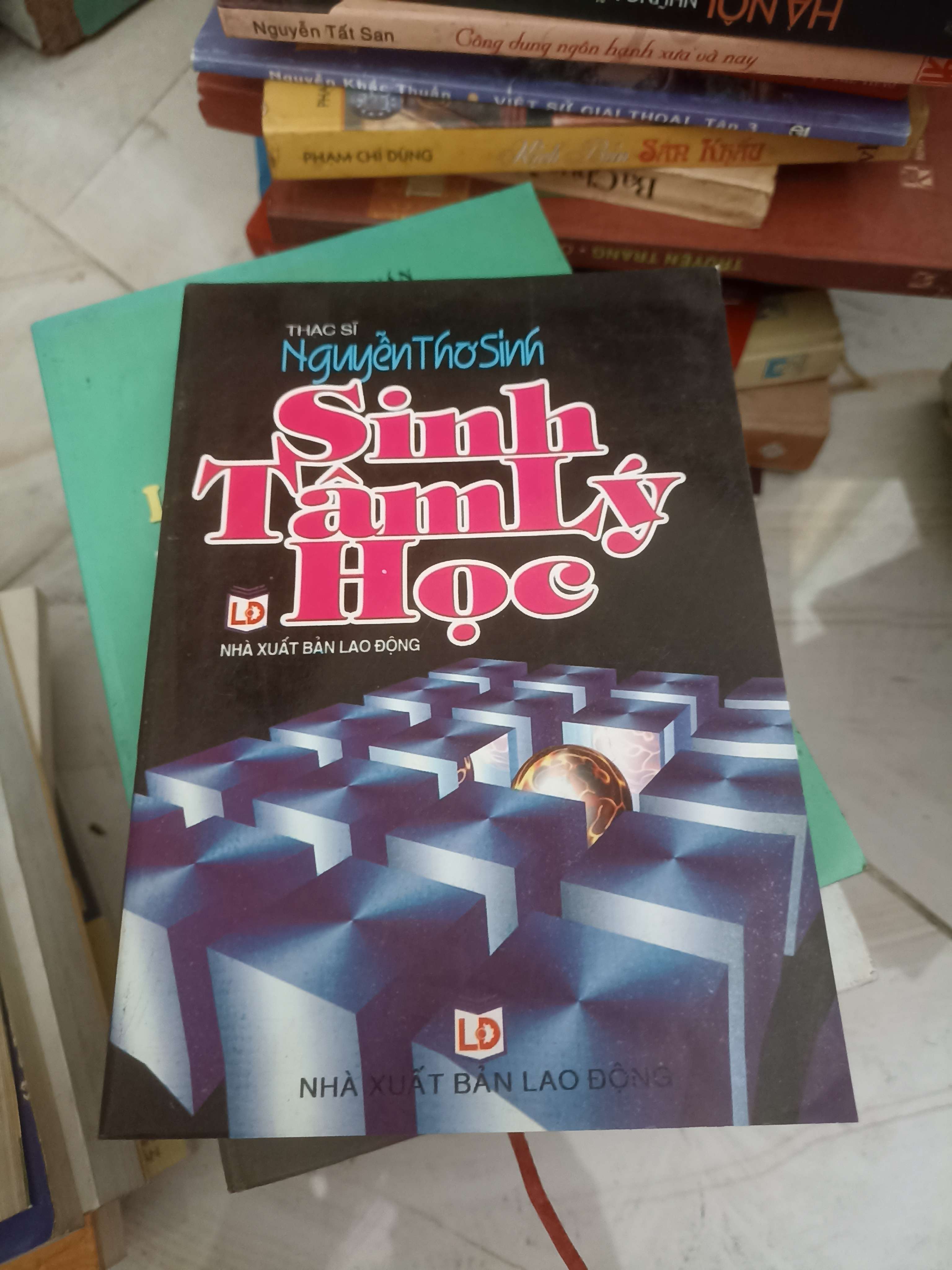 Sinh tâm lý học - Nguyễn Thơ Sinh (Sách tâm lý học - giới tính) VAVO