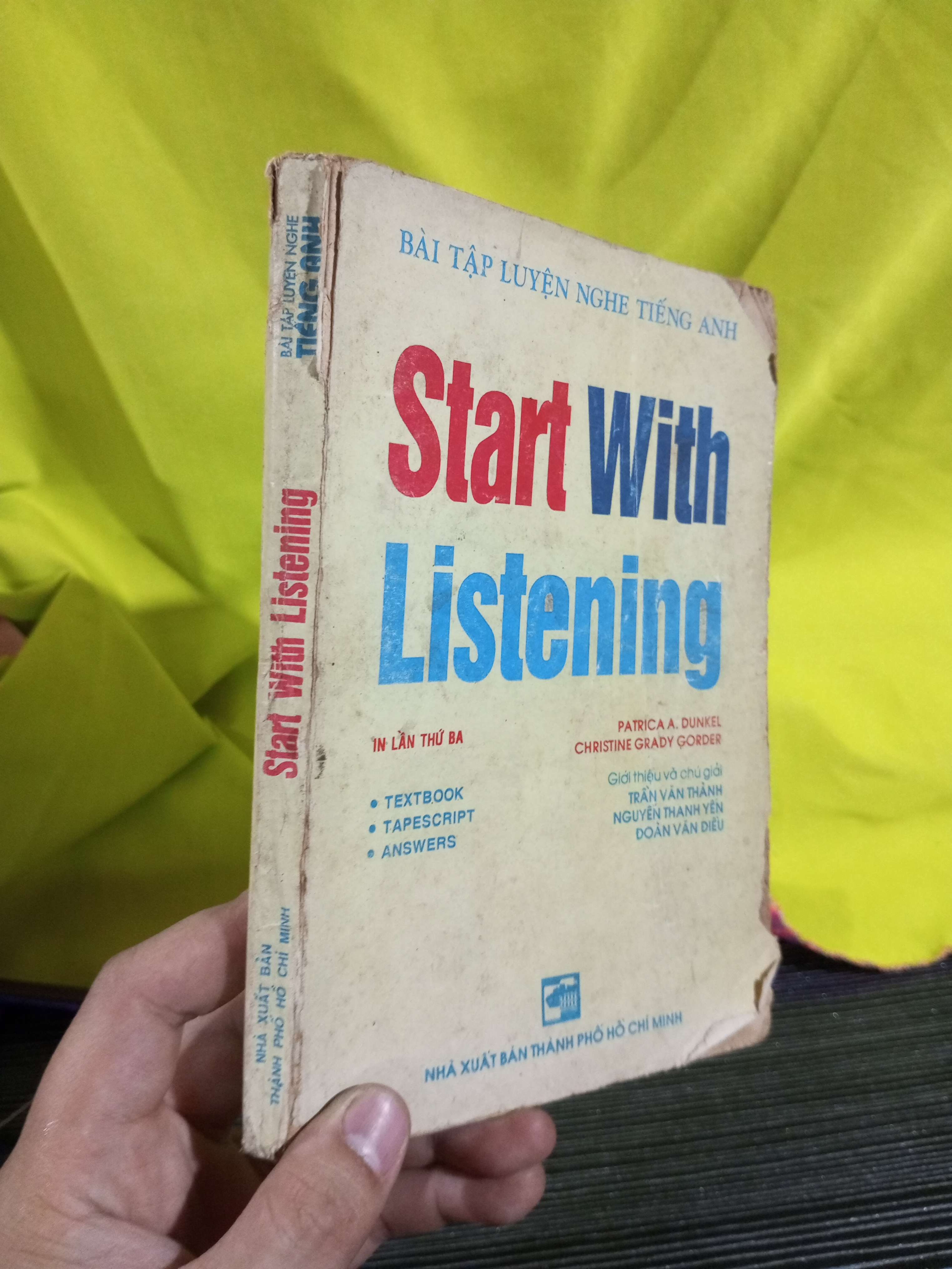 Start with Listening 1995 mới 70% ố rách bìa (Sách tự học tiếng Anh) HLSC2404 (NSX)