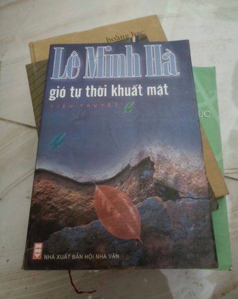 Gió tự thời khuất mạt - Lê Minh Hà (Văn học Việt Nam) VAVO