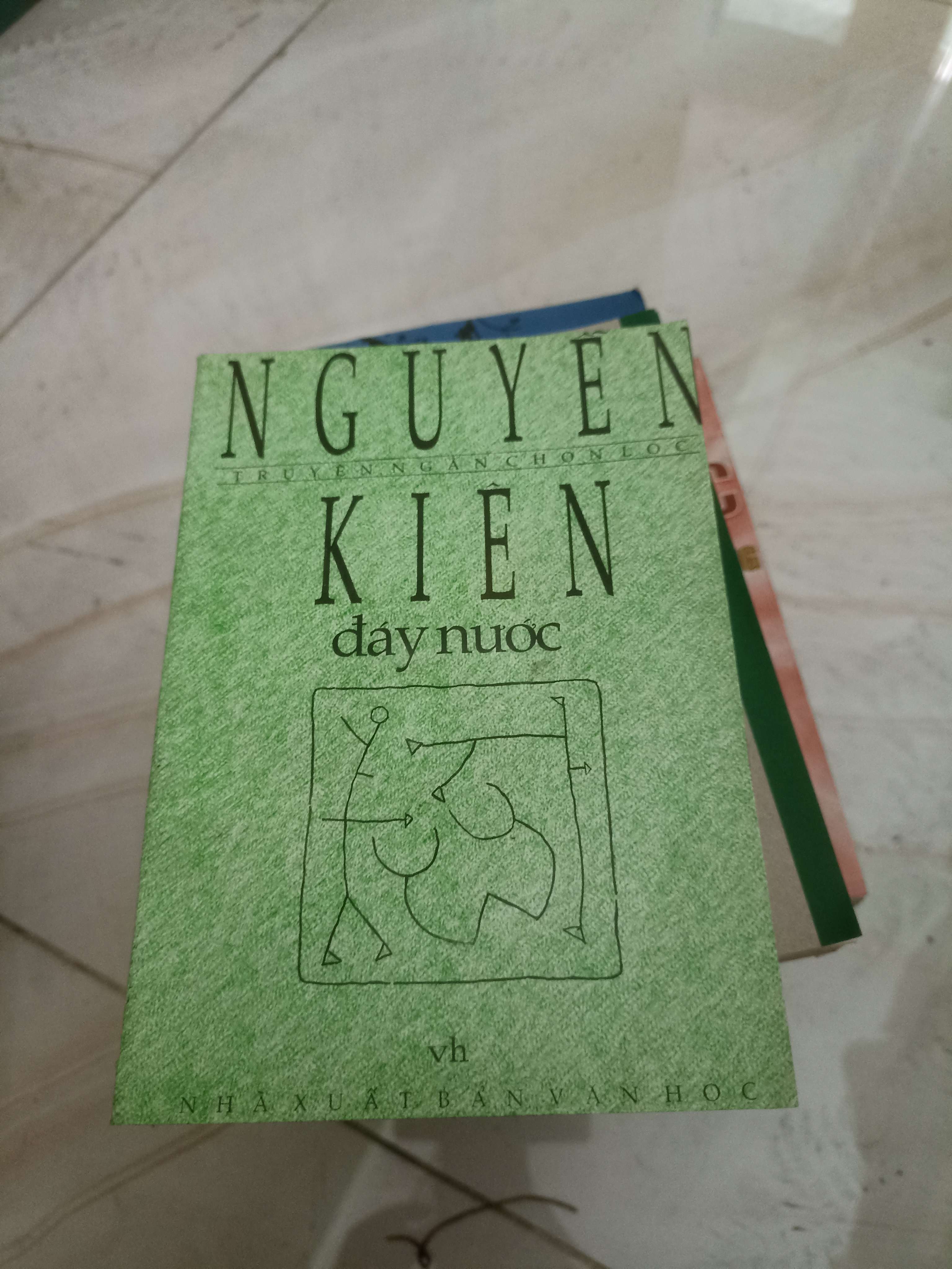 Đáy nước - Nguyễn Kiên (Văn học Việt Nam) VAVO