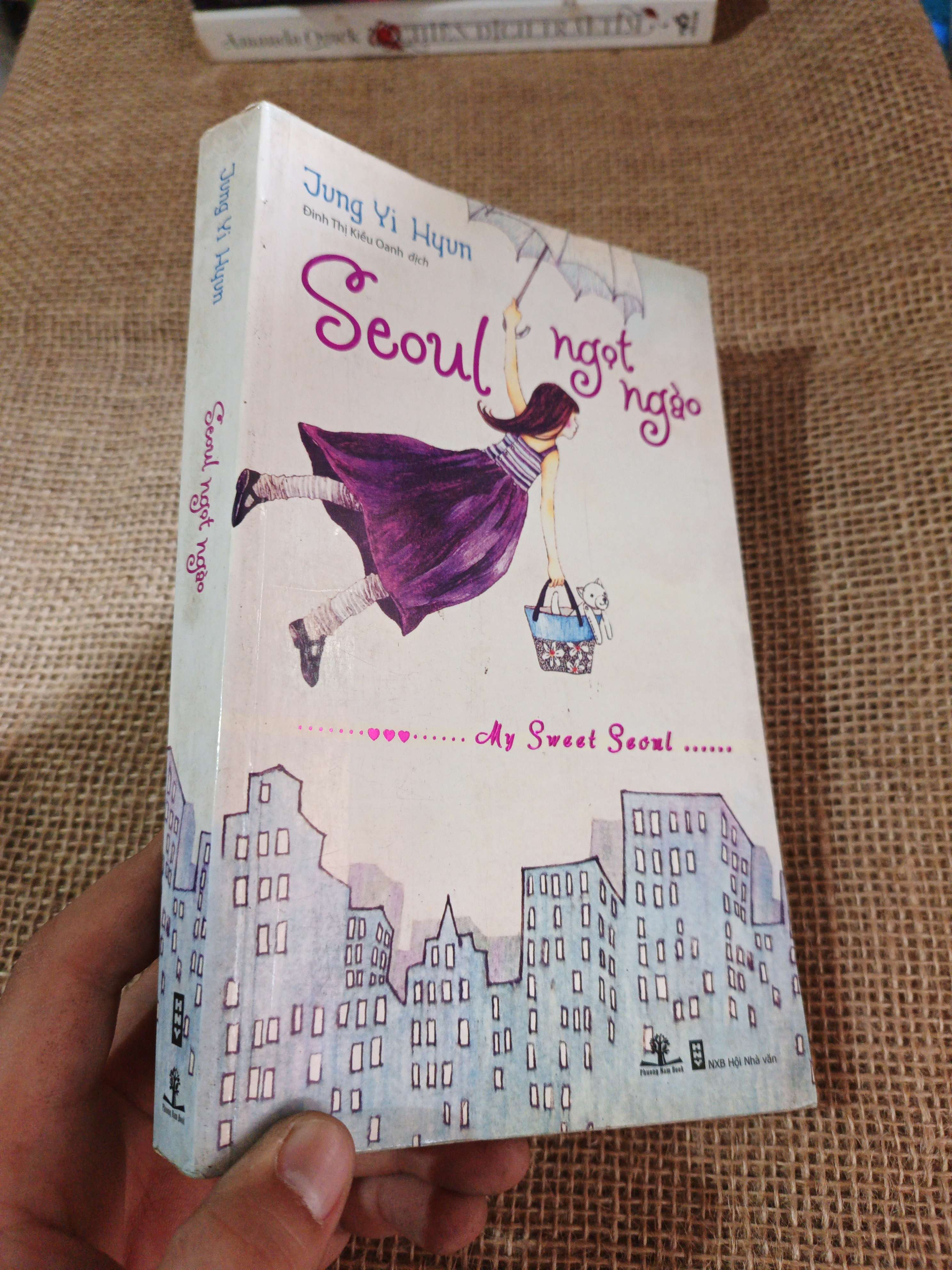 Seoul ngọt ngào - Jung Yi Hyun 2012 mới 80% ố (Văn học nước ngoài) HLSC2404 (NSX)