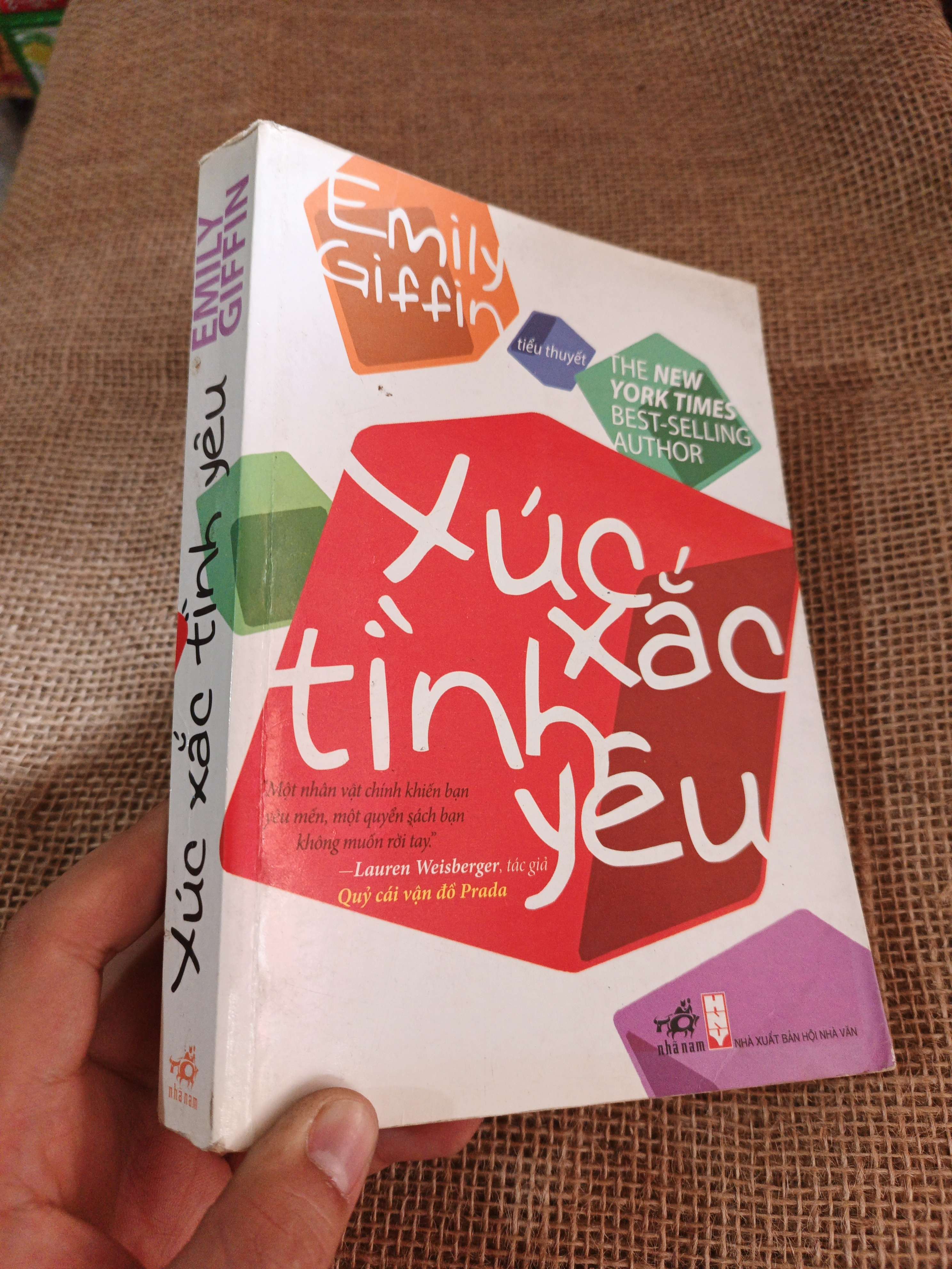 Xúc xắc tình yêu - Emily Giffin 2010 mới 80% ố (Văn học nước ngoài) HLSC2404
