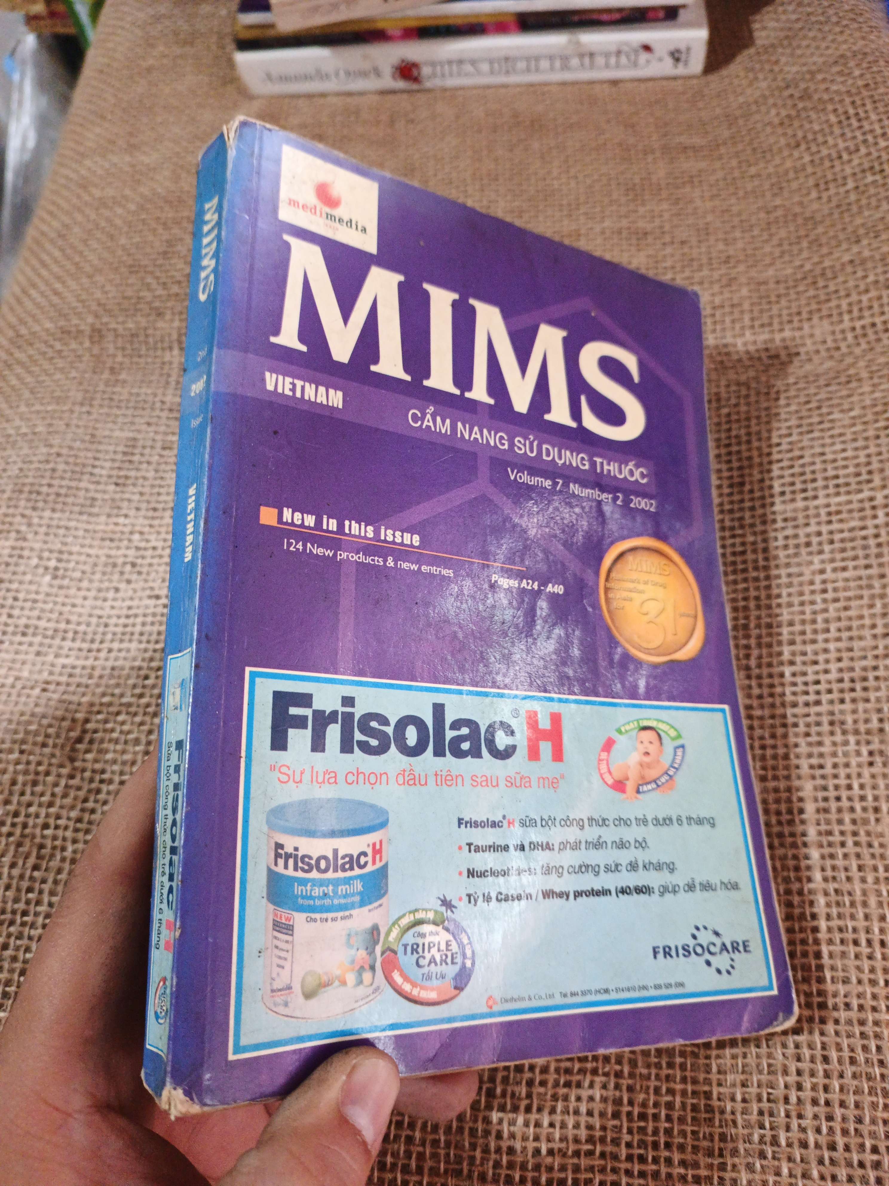 MIMS cẩm nang sử dụng thuốc 2002 mới 80% ẫm (Sách giáo khoa - giáo trình) HLSC2404