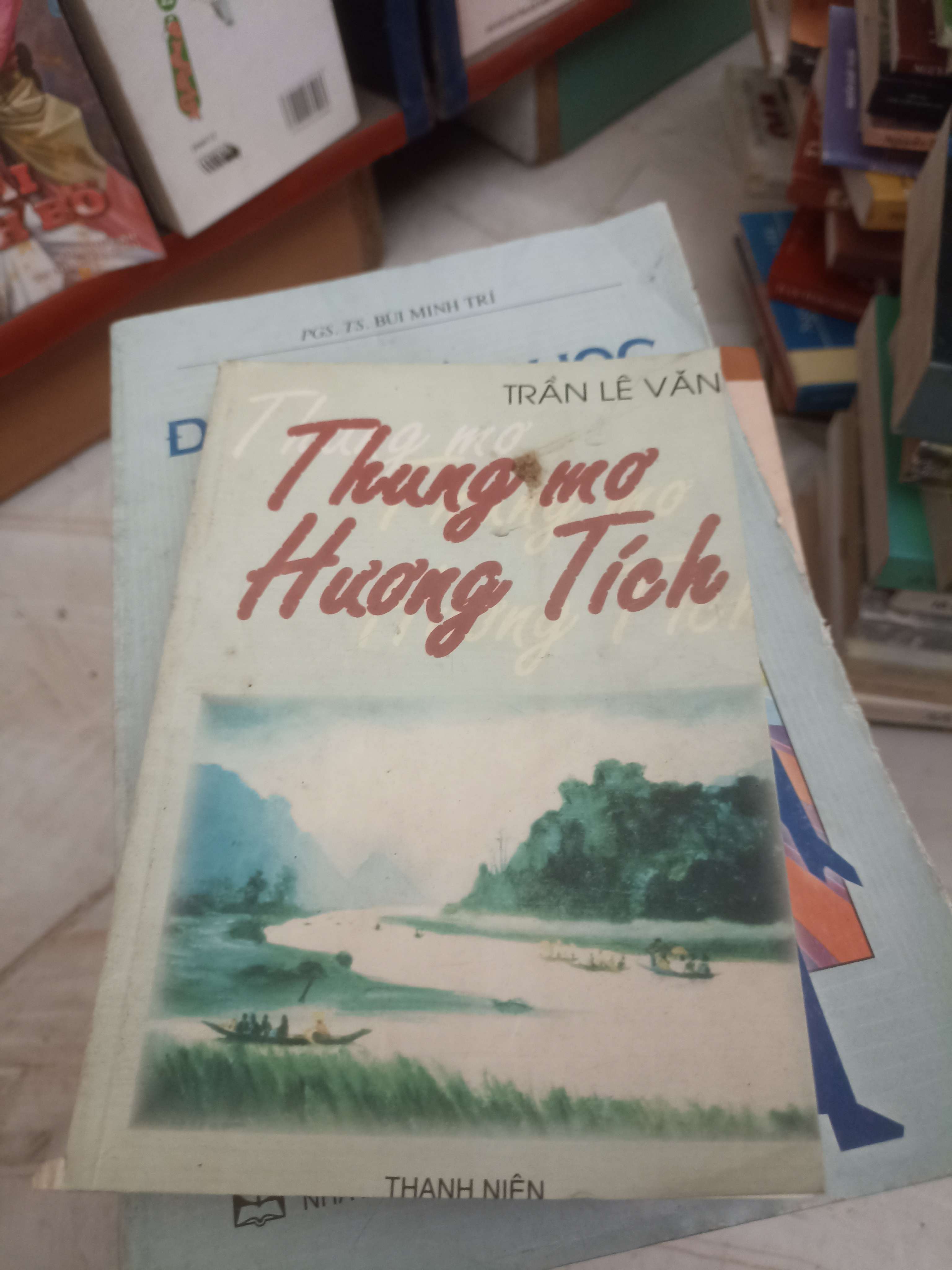Thung mơ Hương Tích - Trần Lê Văn (Văn học Việt Nam) VAVO