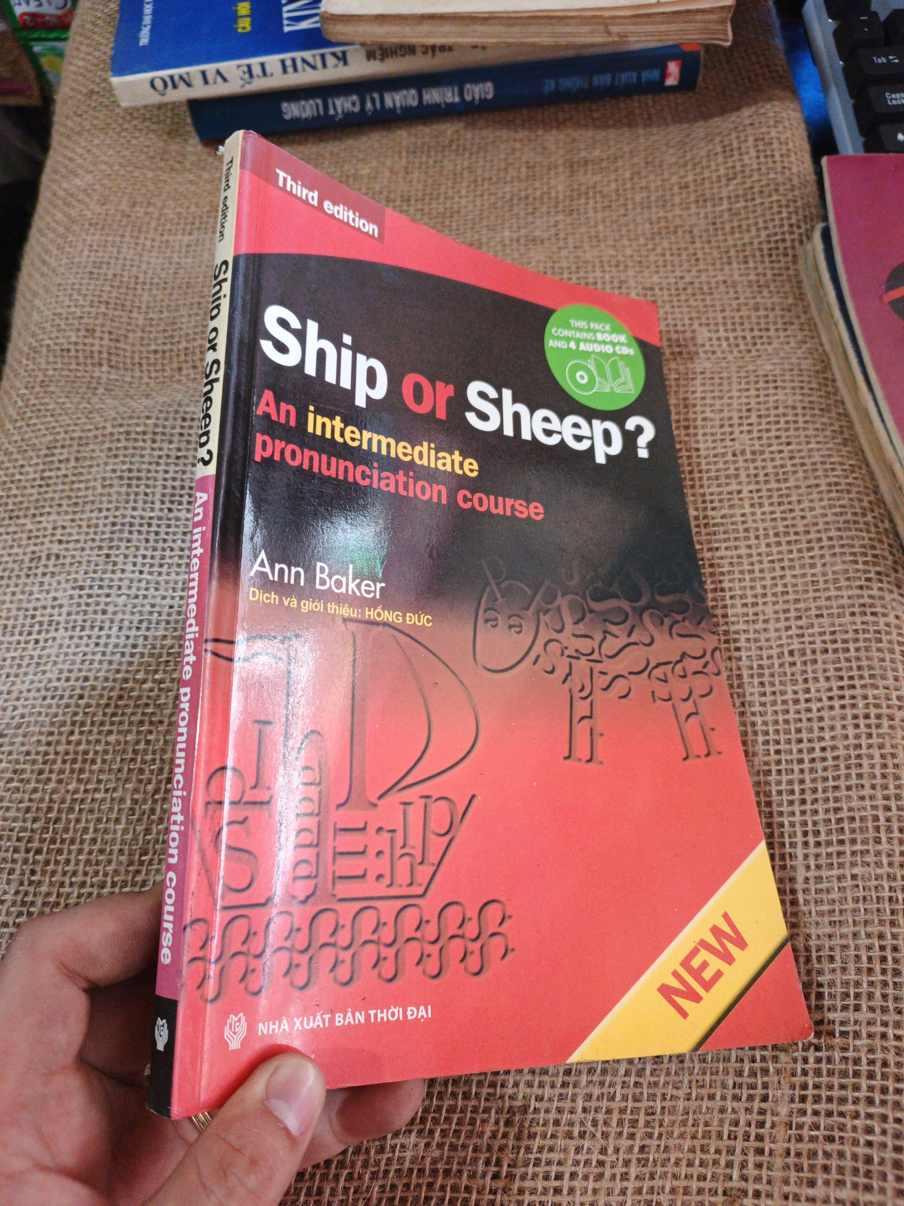Ship or Sheep? 2014 mới 90% (Sách tự học tiếng Anh) HLSC2404 (NSX)