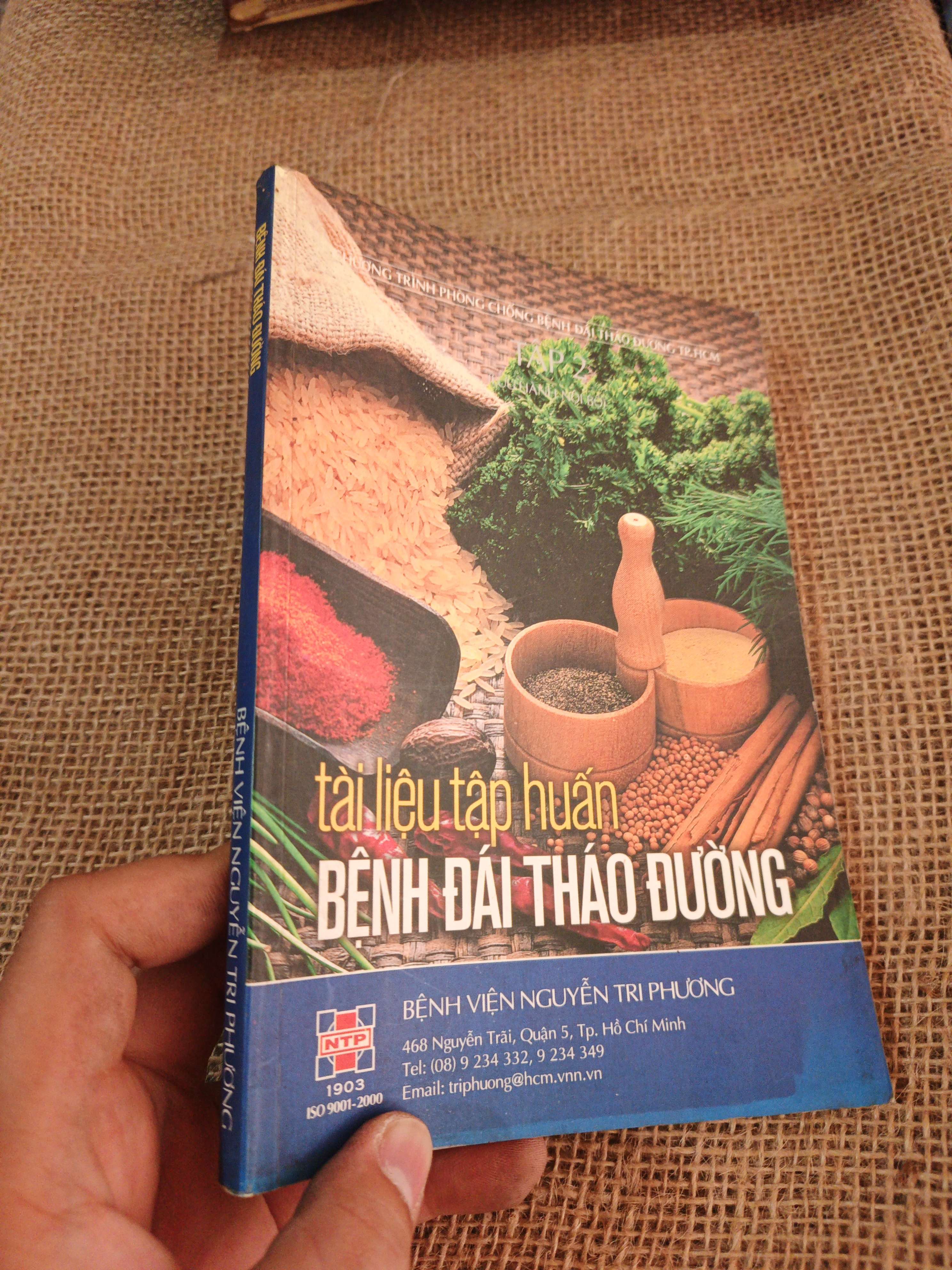 BỆNH ĐÁI THÁO ĐƯỜNG 2006 mới 80% ố () HLSC2404 (NSX)