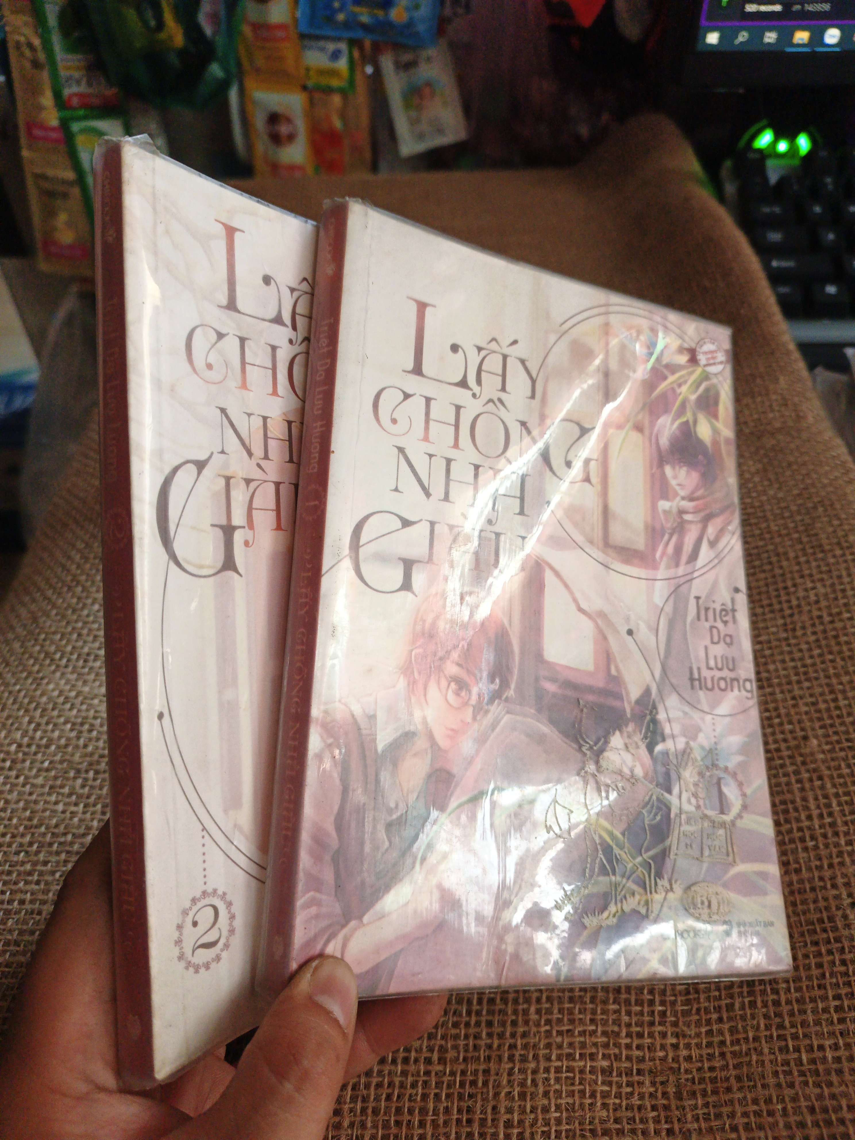 Lấy chồng nhà giàu - Triệt Hạ Lưu Hương 2014 mới 80% ố (Light Novel) HLSC2404
