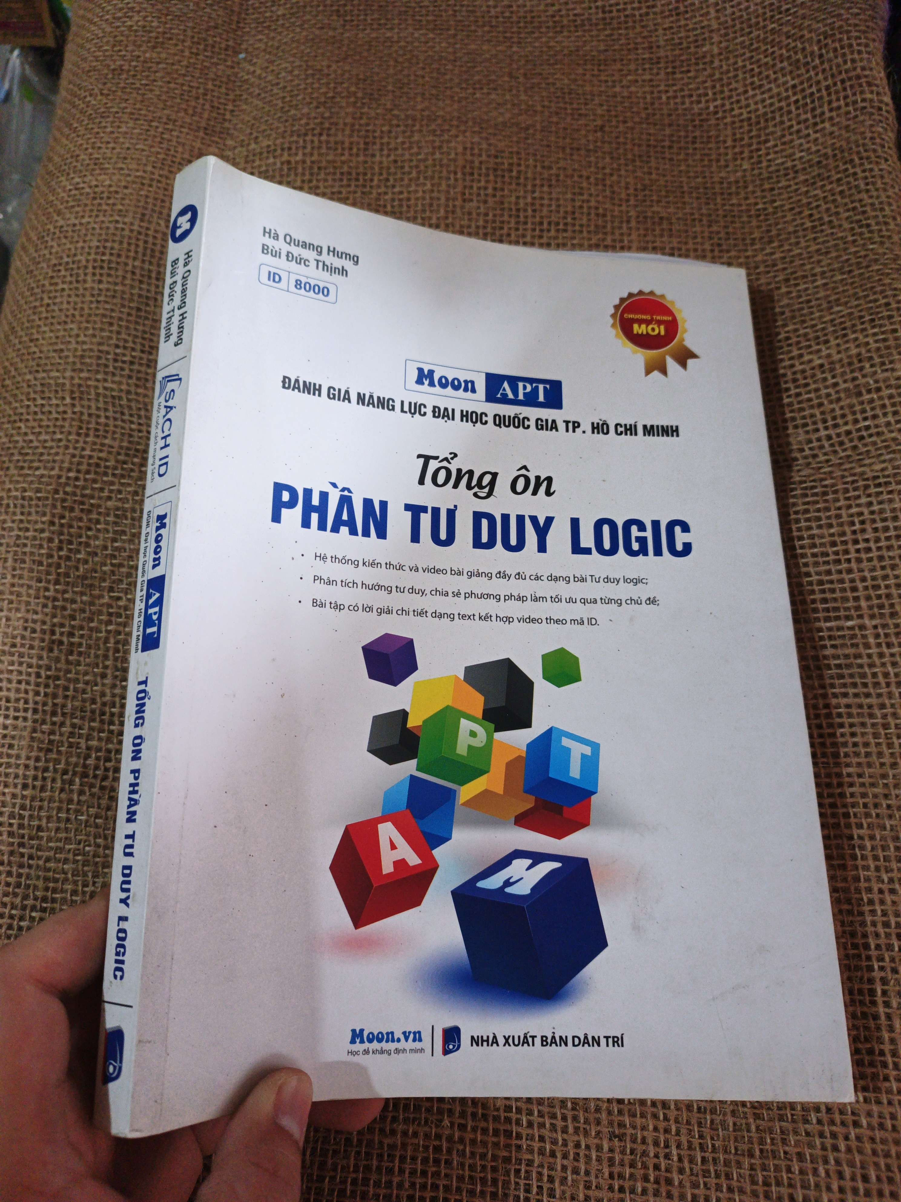 Tổng ôn PHẦN TƯ DUY LOGIC 2024 mới 90% (Tham khảo - luyện thi) HLSC2404