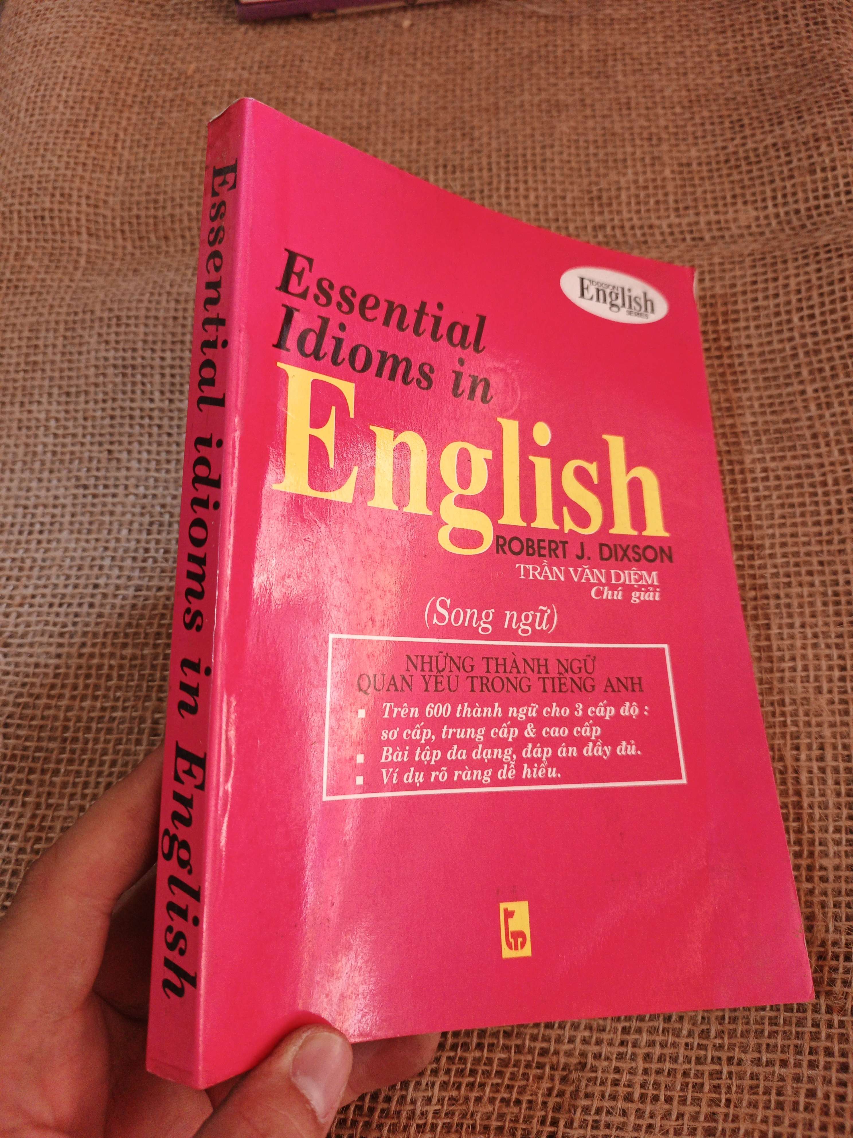 Essential Idioms in English 2001 mới 80% ố (Sách tự học tiếng Anh) HLSC2404 (NSX)