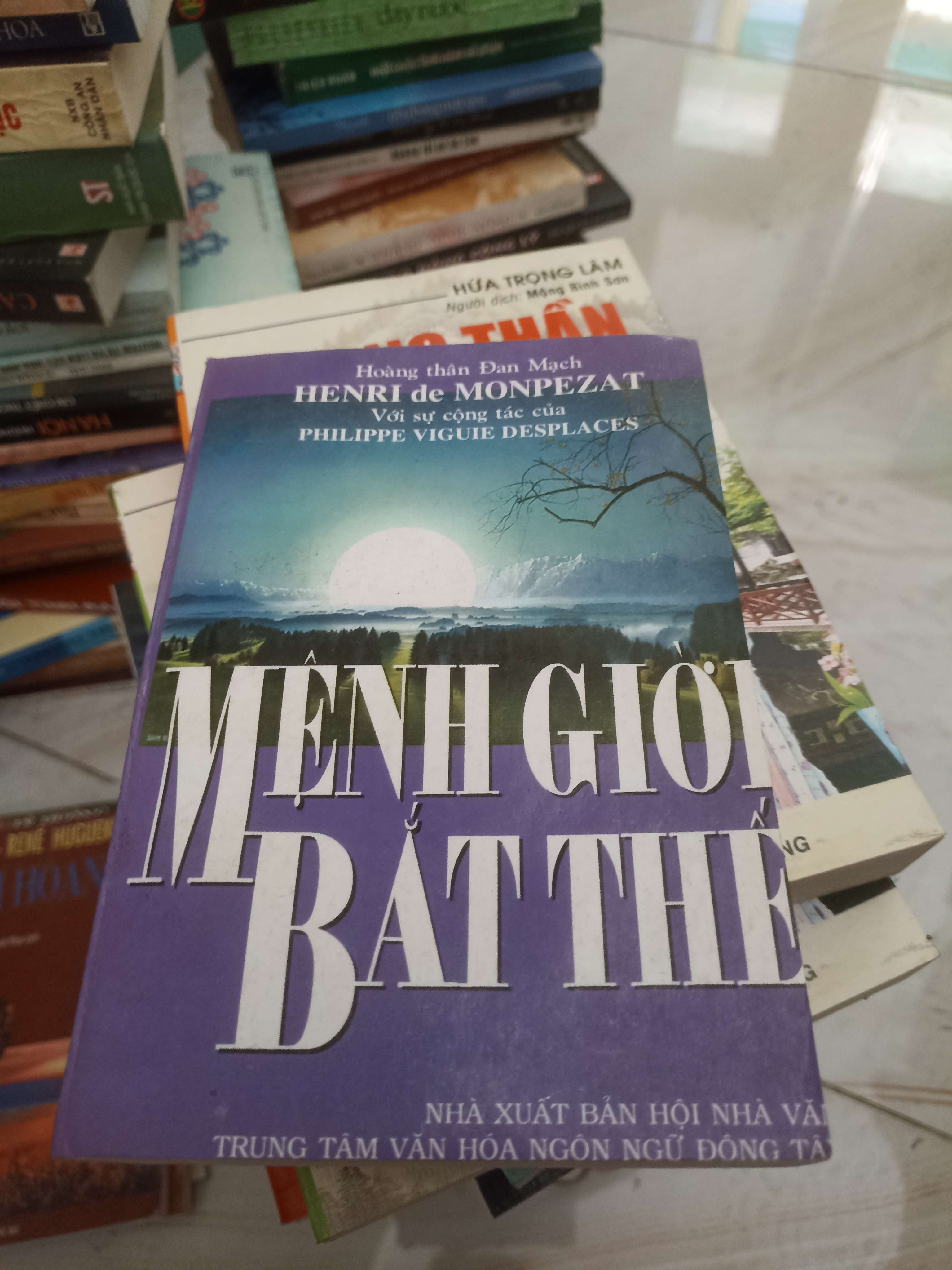 Mệnh giời bắt thế - Henri de Monpezat (Văn học nước ngoài) VAVO