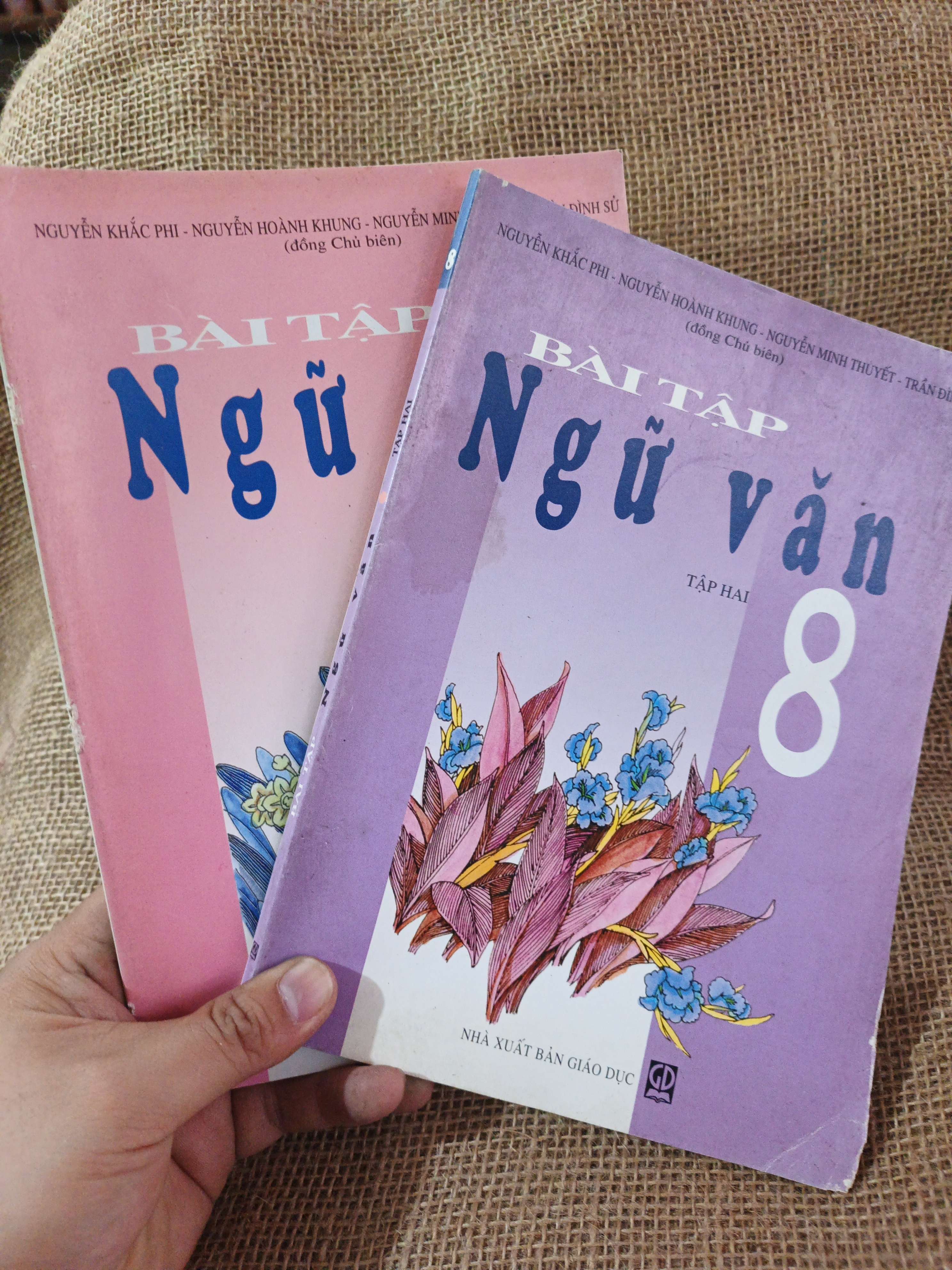 Bài tập Ngữ Văn 8 (Bộ 2 tập) 2004 mới 80% (Sách giáo khoa - giáo trình) HCM060526