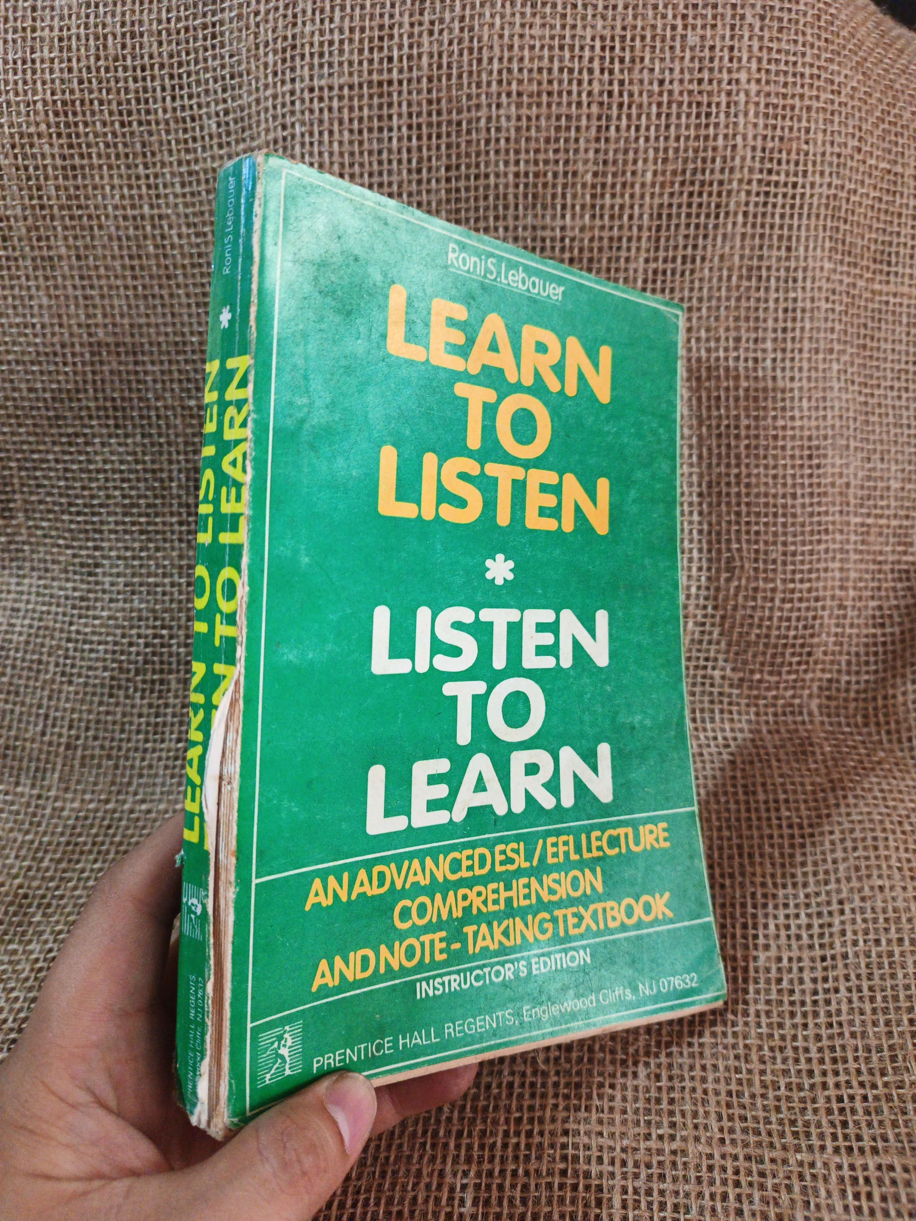 Listen to Learn, Learn to Listen mới 70% ố rách gáy (Sách tự học tiếng Anh) HCM060526