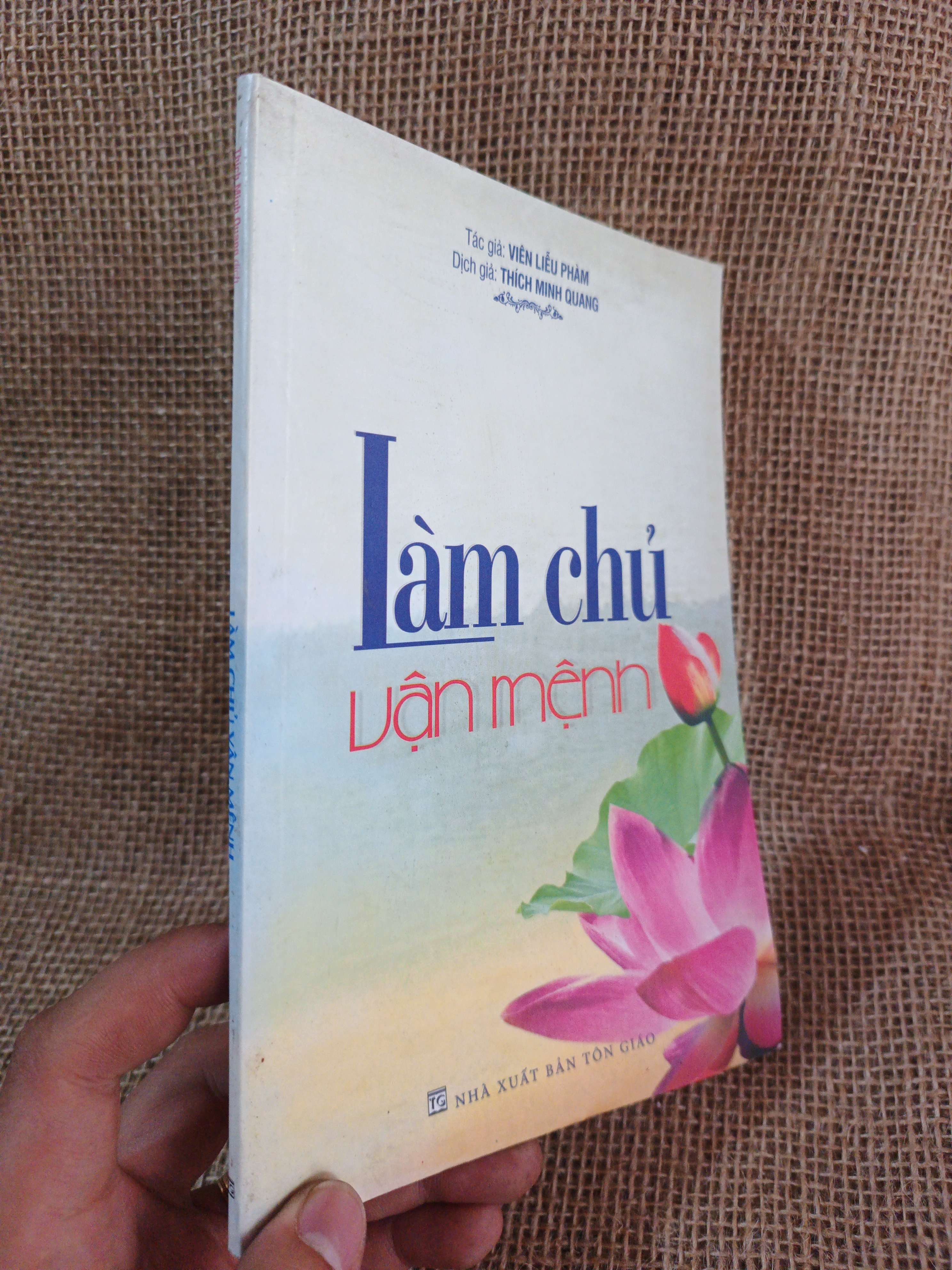 Làm chủ vận mệnh 2013 mới 80% (Kỹ năng sống) HCM060526 (NSX)