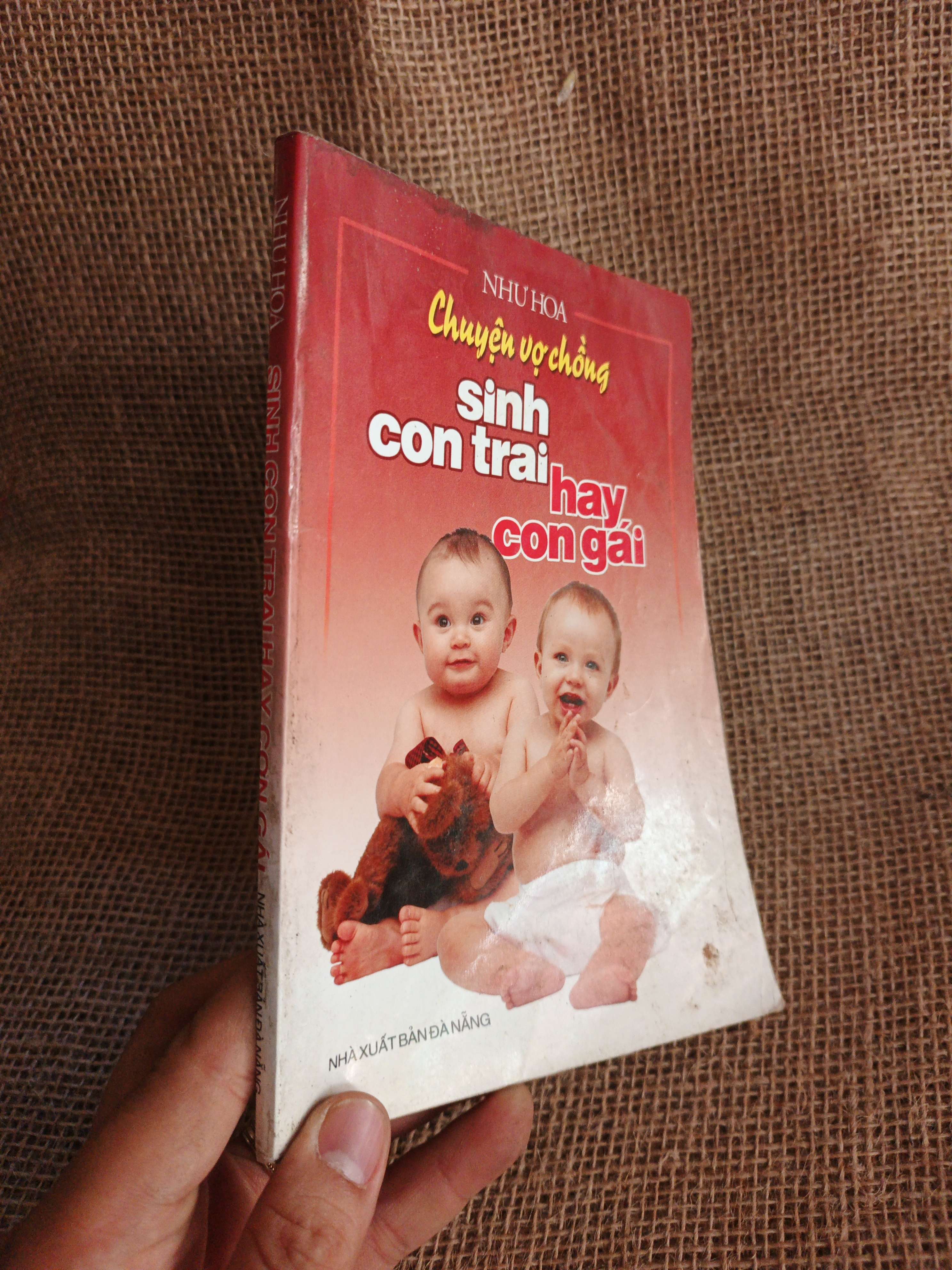 Sinh con trai hay con gái - Như Hoa 2002 mới 80% (Sách làm cha mẹ) HCM060526