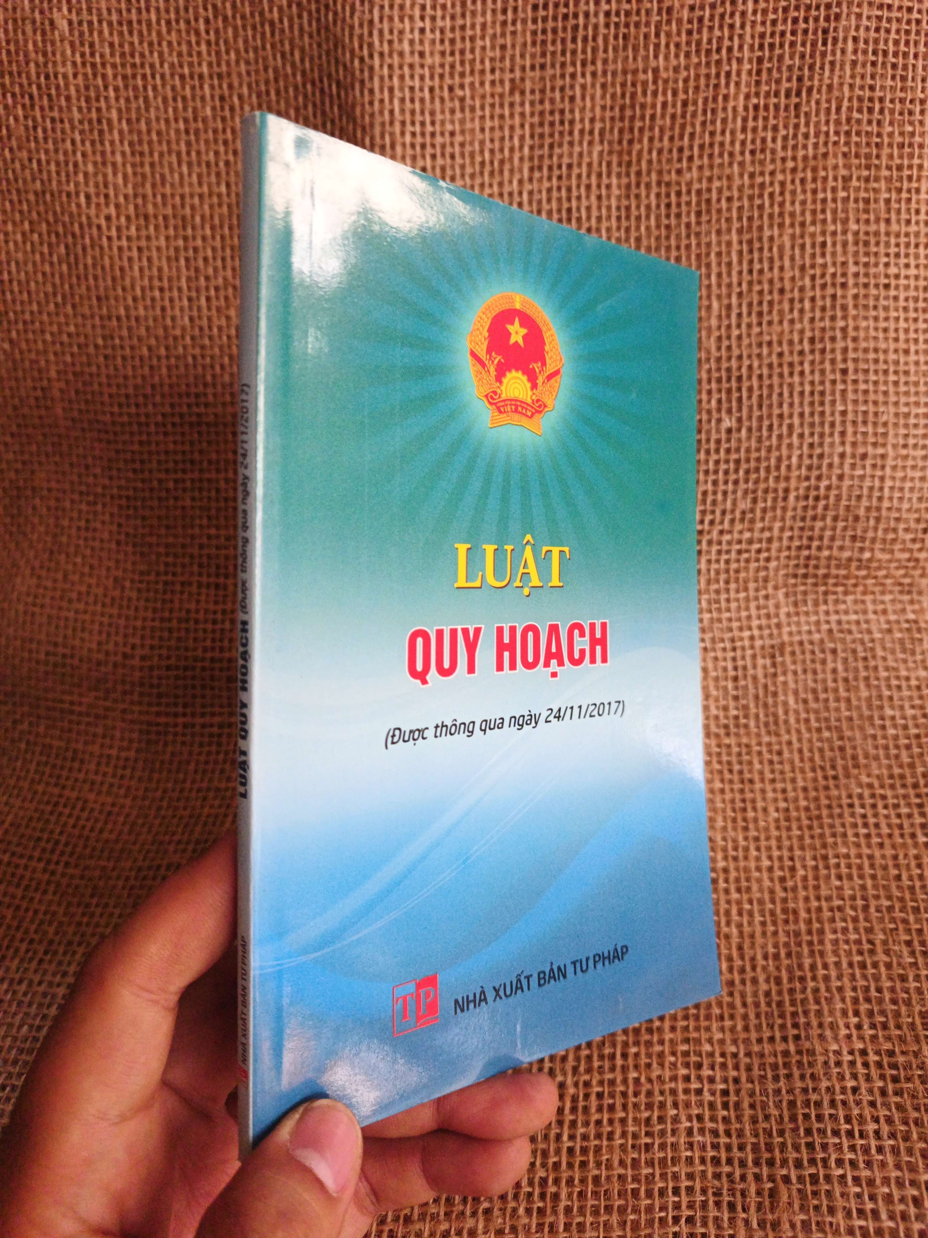 Luật quy hoạch 2018 mới 90% (Sách chính trị - pháp lý) HCM060526 (NSX)