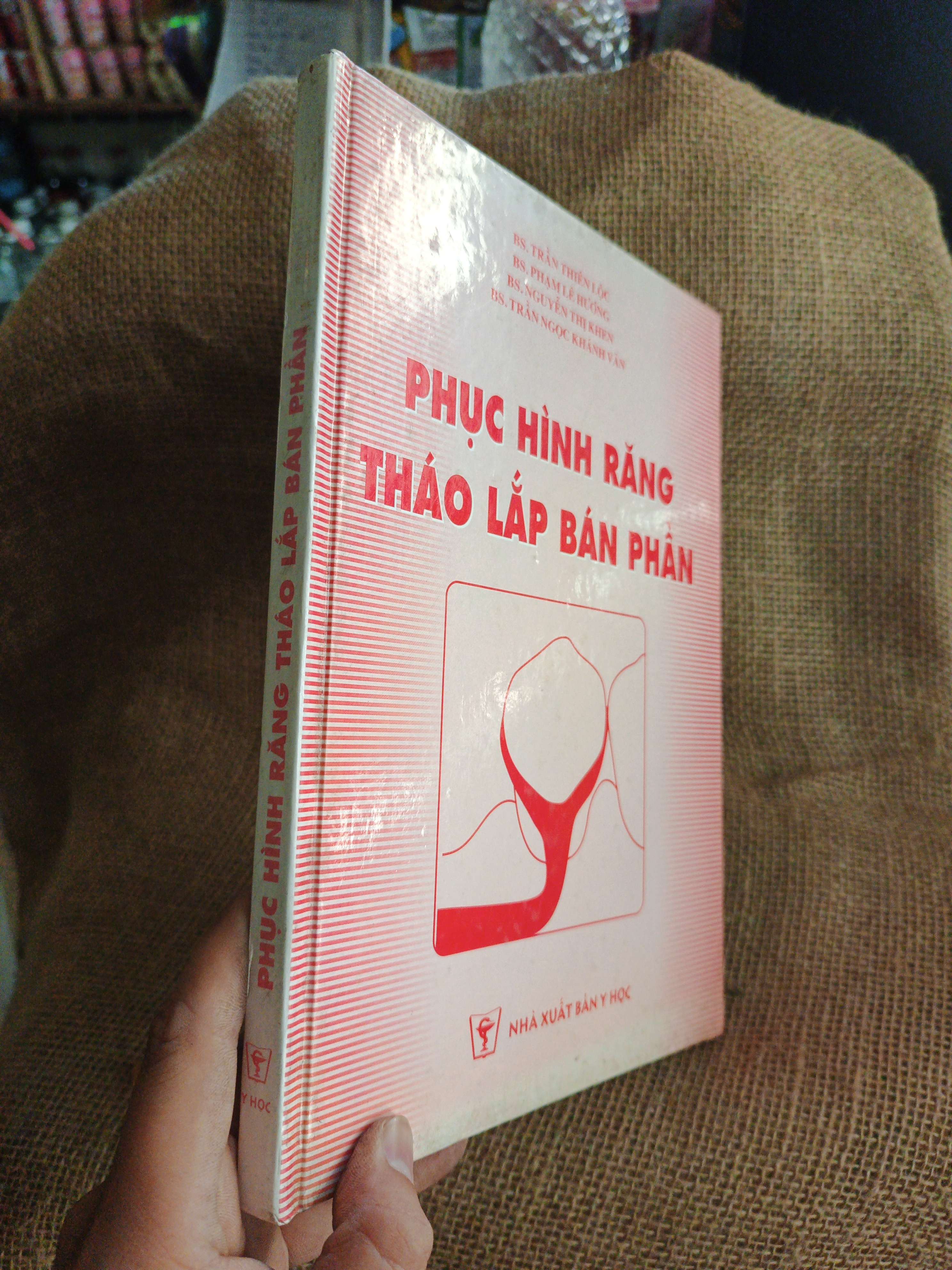 Phục hình răng tháo lắp bán phần - Trần Thiên Lộc 2006 mới 80% (Sách giáo khoa - giáo trình) HCM060526 (NSX)