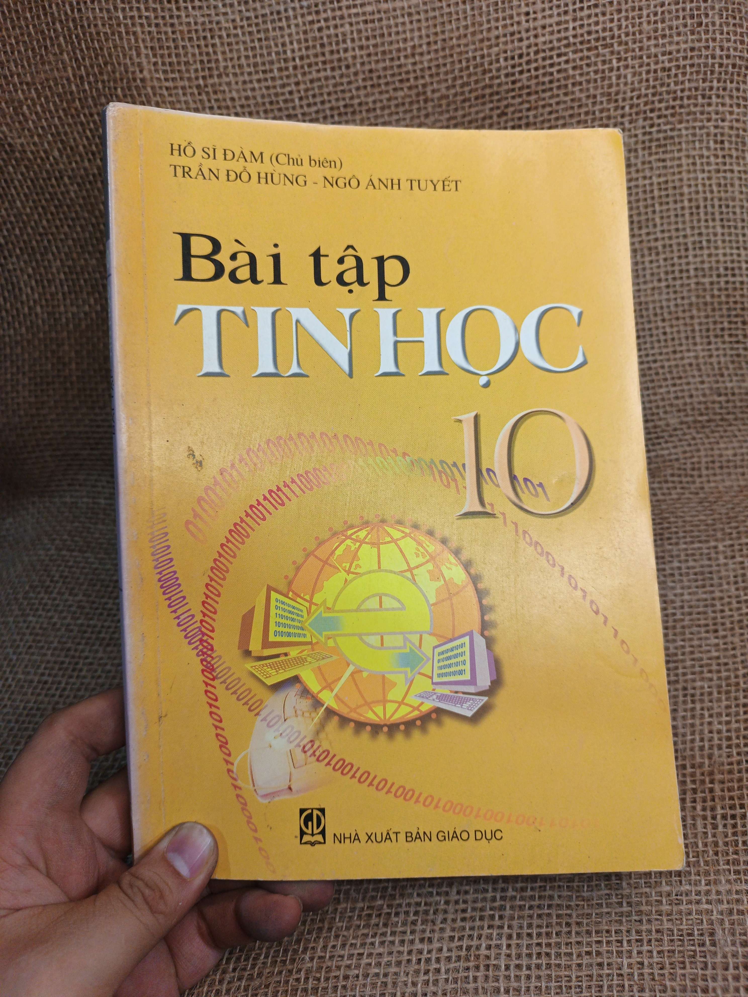 Bài tập Tin học 10 2007 mới 80% (Sách giáo khoa - giáo trình) HCM060526