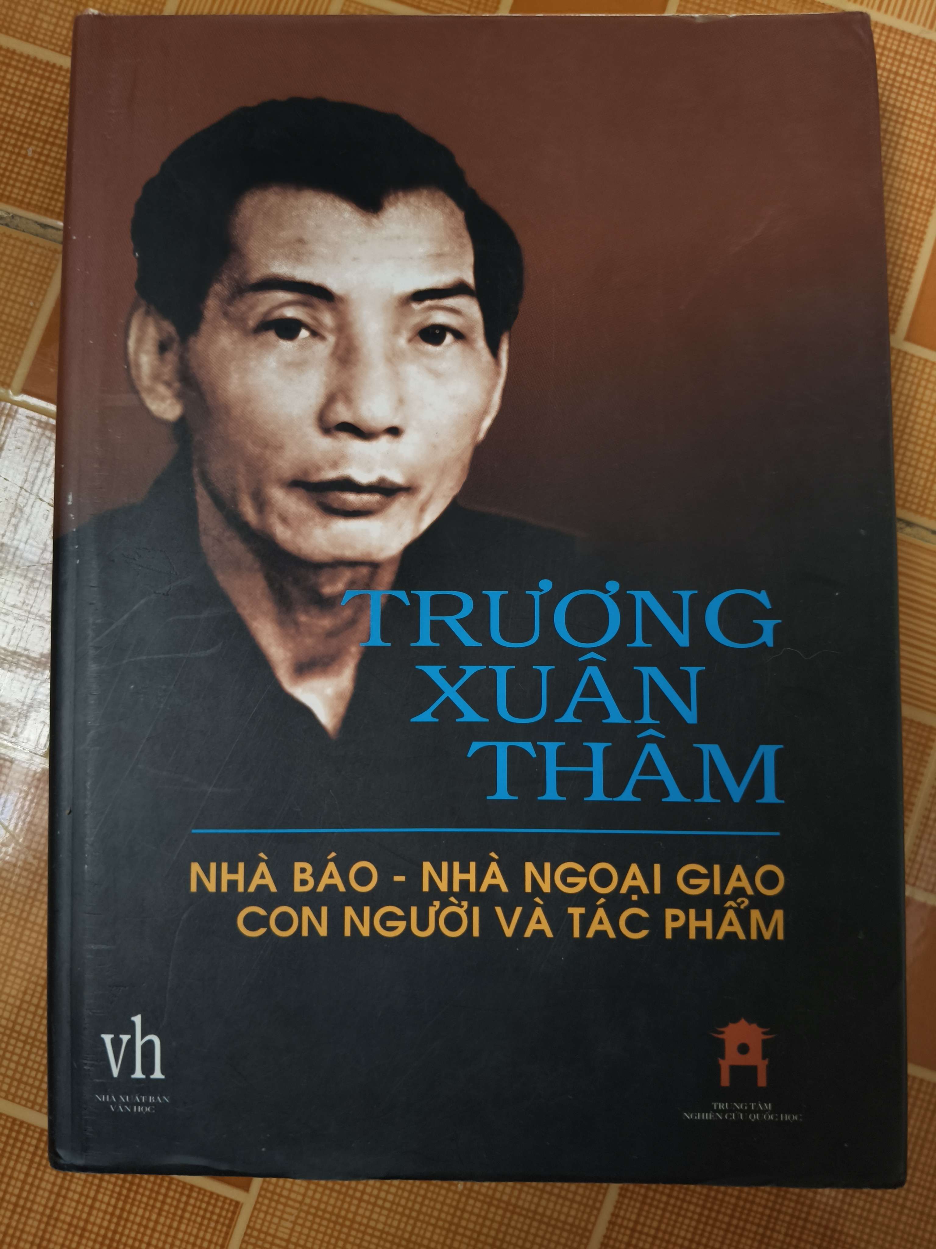 Trương xuân thâm nhà báo nhà ngoại giao - 2003 - 336 trang (Lịch sử Việt Nam) ANTQ060526