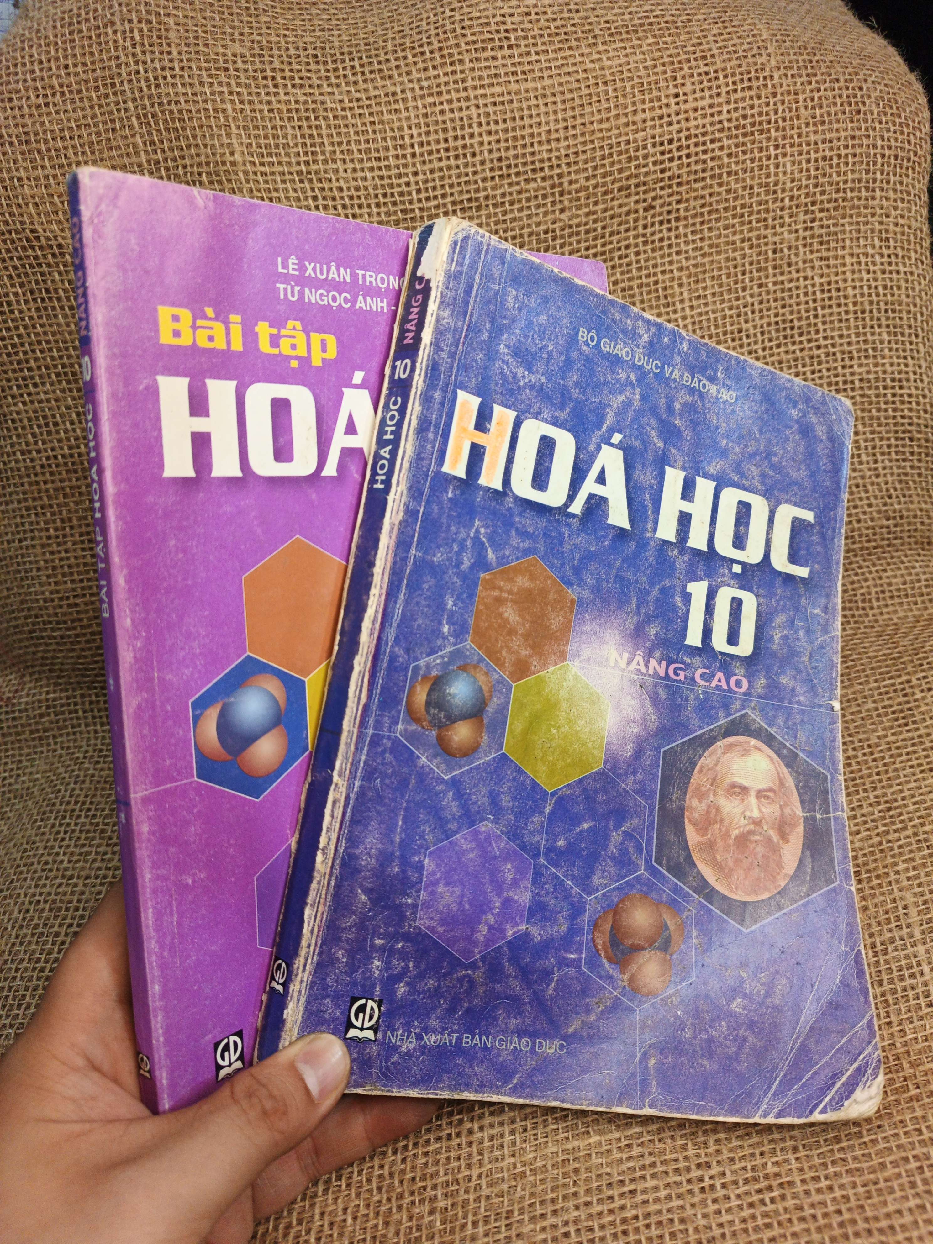 Combo Hoá học và Bài tập Hoá học 10 nâng cao 2007 mới 80% (Sách giáo khoa - giáo trình) HCM060526