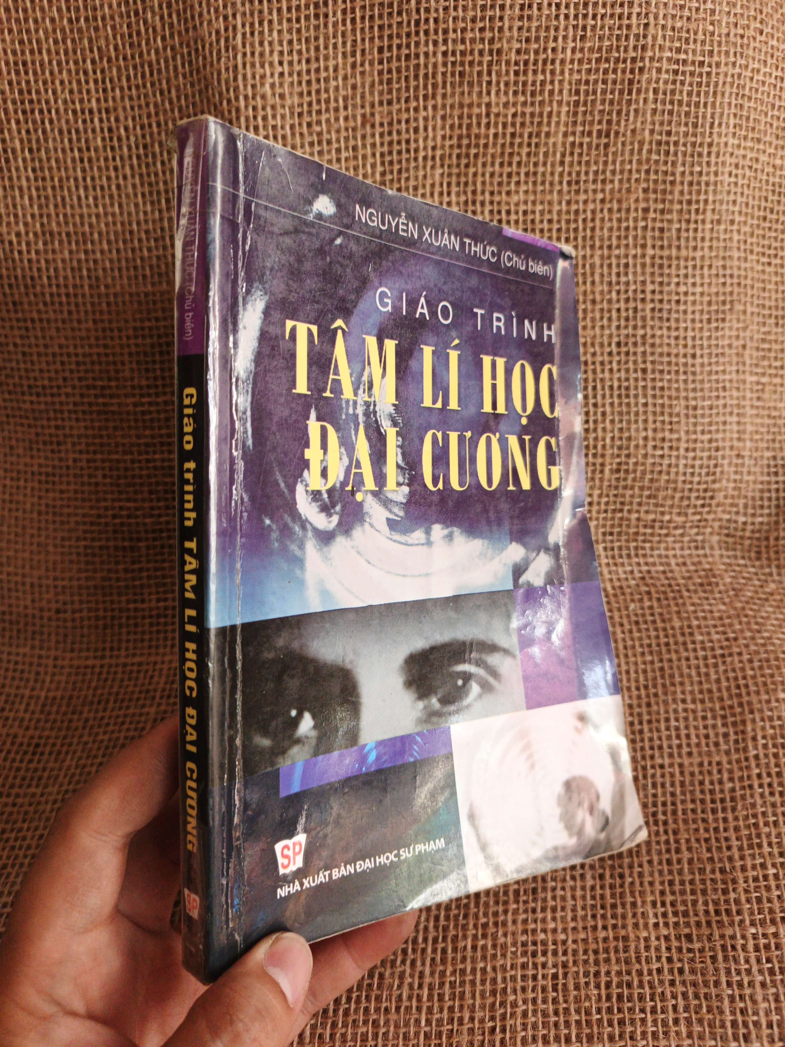 Giáo trình tâm lý học đại cương 2015 mới 80% (Sách giáo khoa - giáo trình) HCM060526 (NSX)