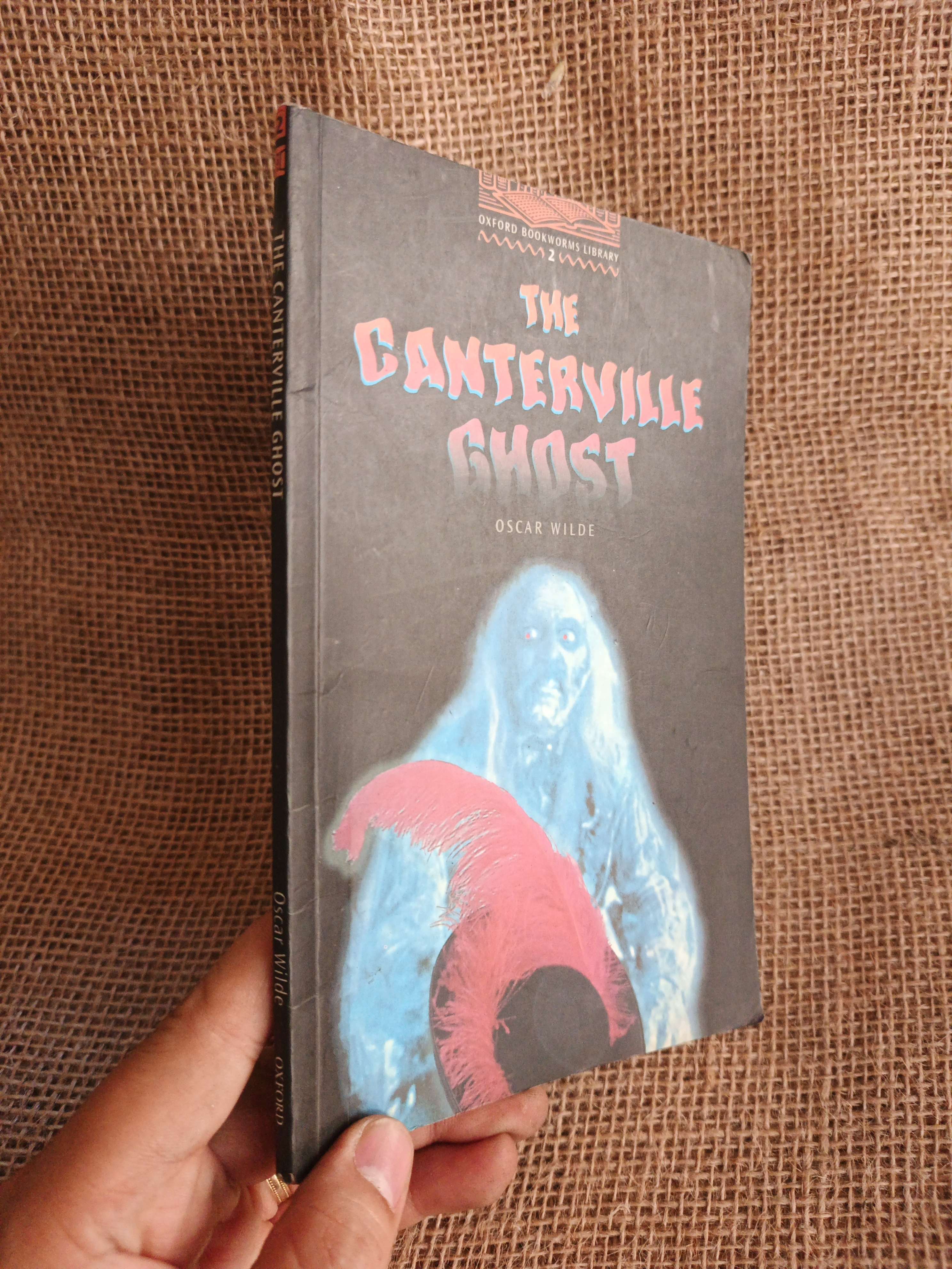 The Canterville Ghost - Oscar Wilde mới 80% ố (Sách ngoại) HCM060526