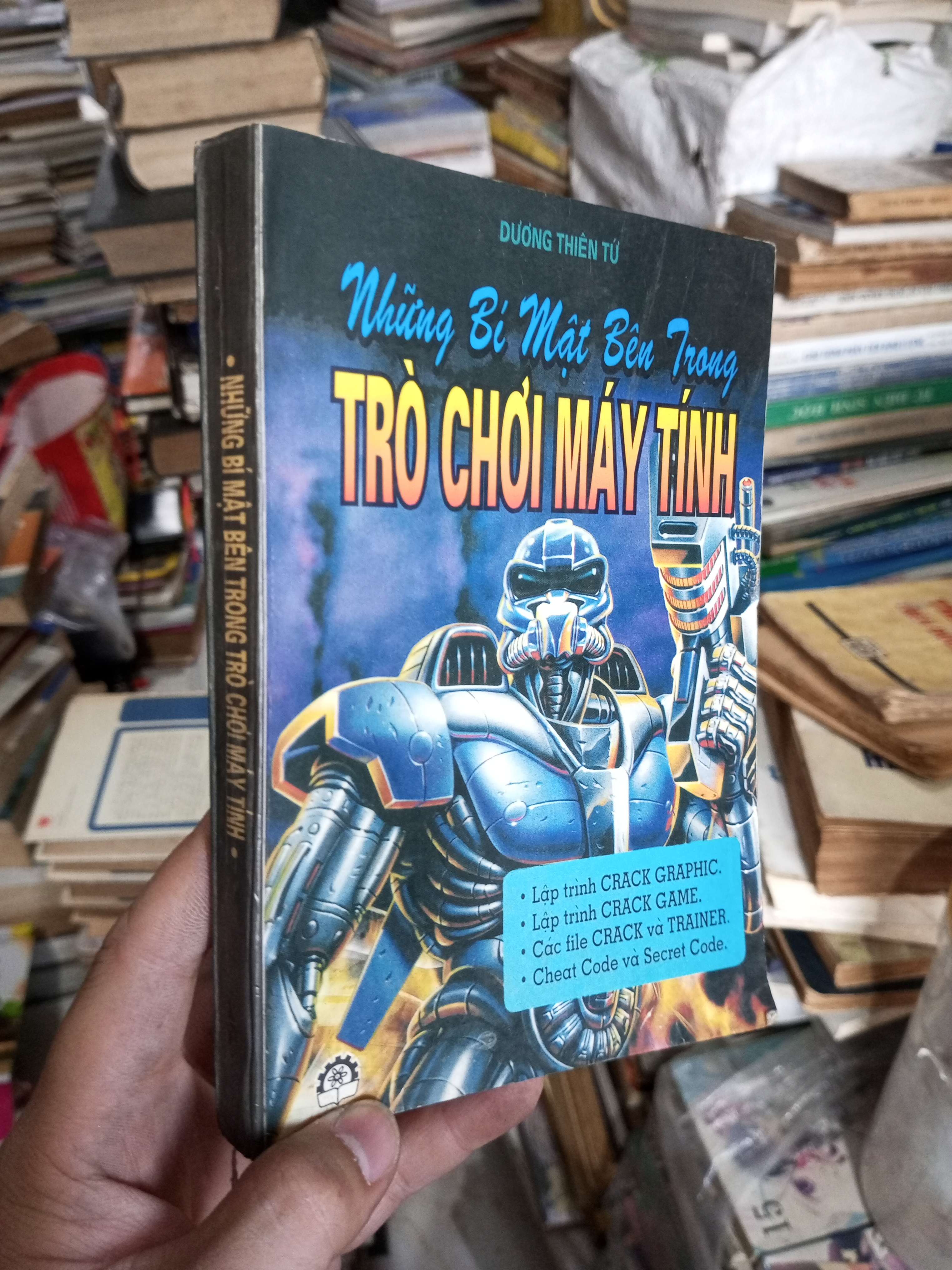 Những bí mật bên trong trò chơi máy tính - Dương Thiên Tứ 1998 (Sách công nghệ thông tin) KSX060526