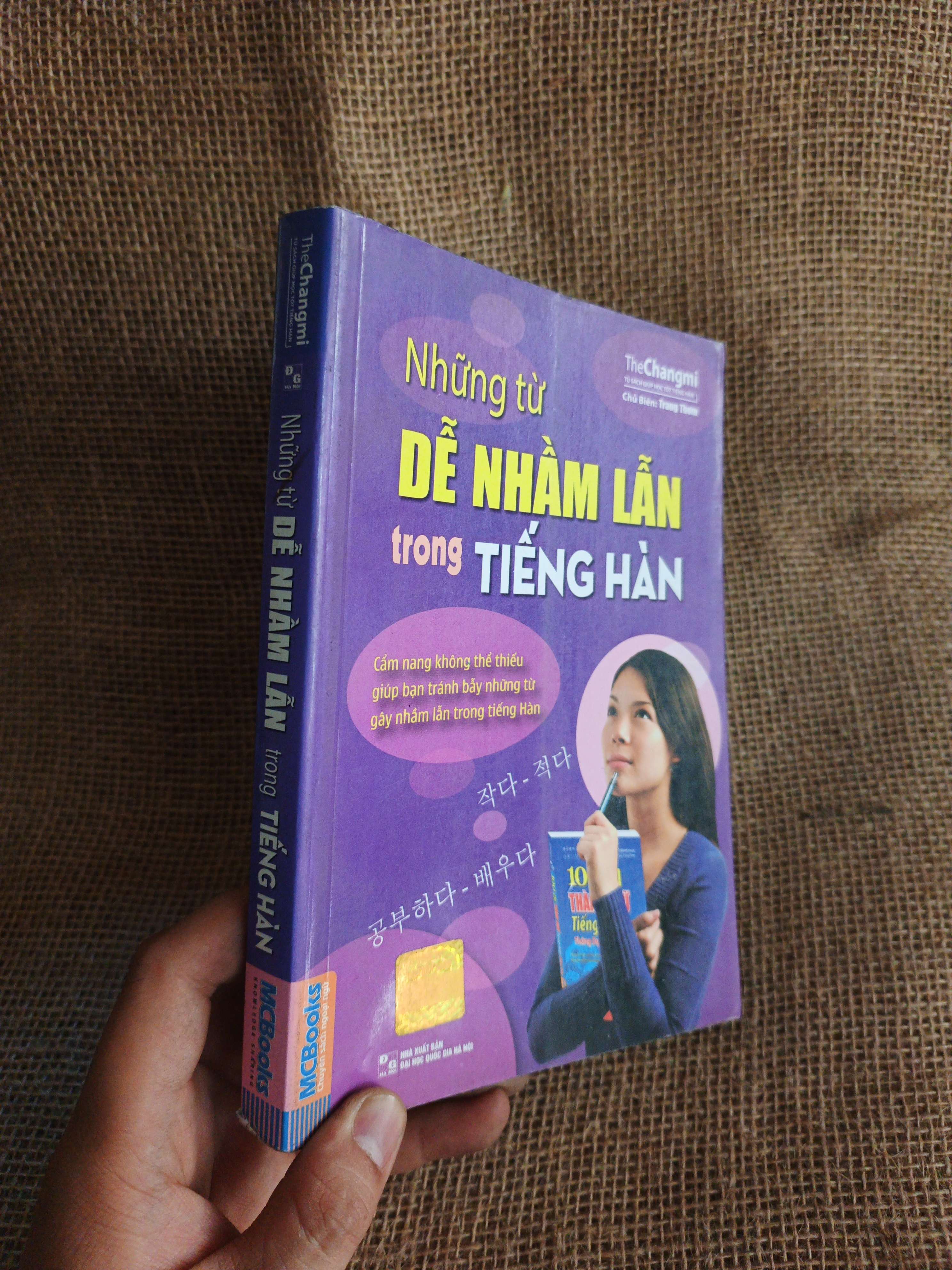 Những từ DỄ NHẦM LẪN trong TIẾNG HÀN 2016 mới 80% (Sách học tiếng Hàn) HCM060526