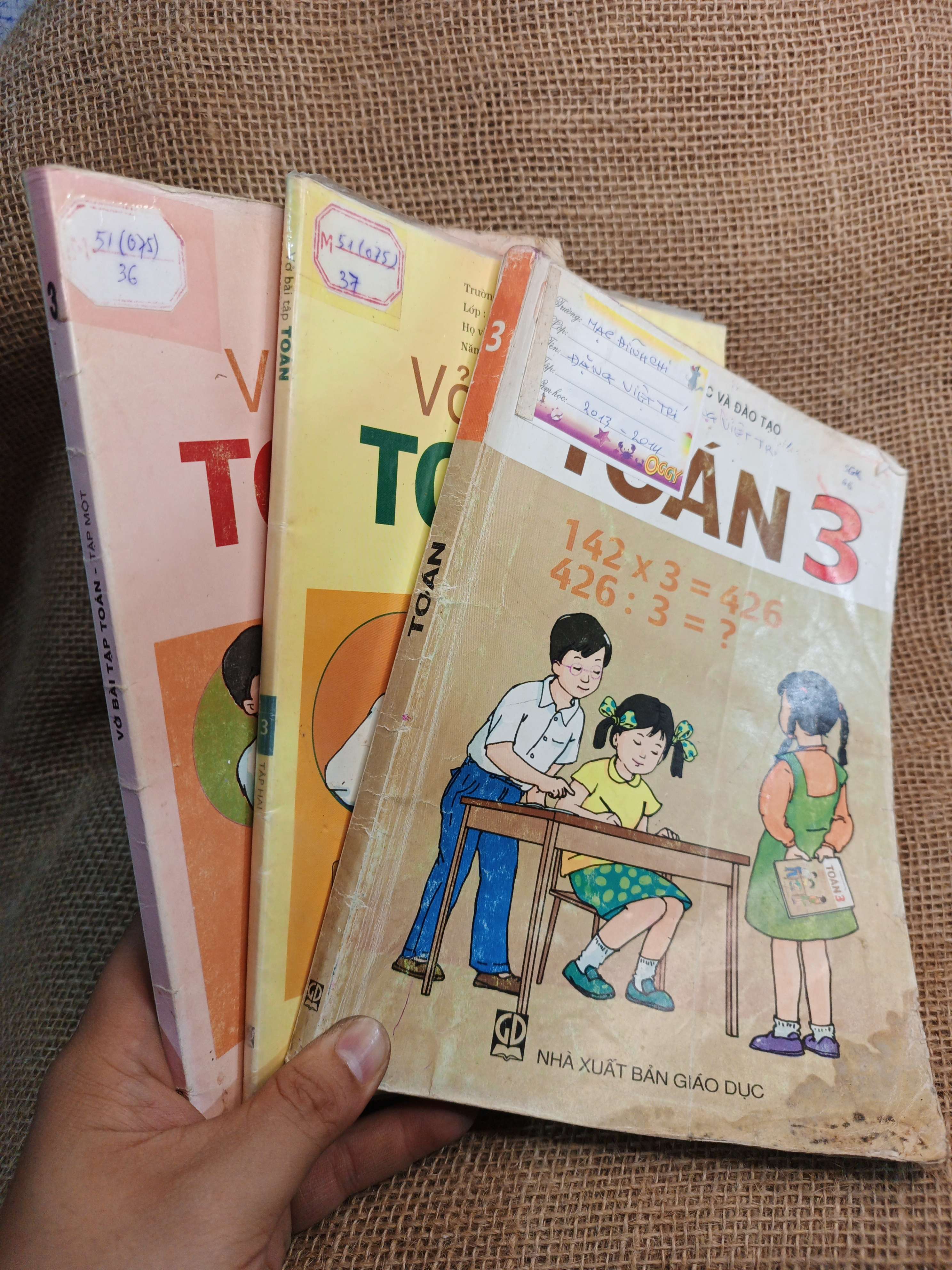 Combo Toán 3 2004 mới 80% (Sách giáo khoa - giáo trình) HCM060526