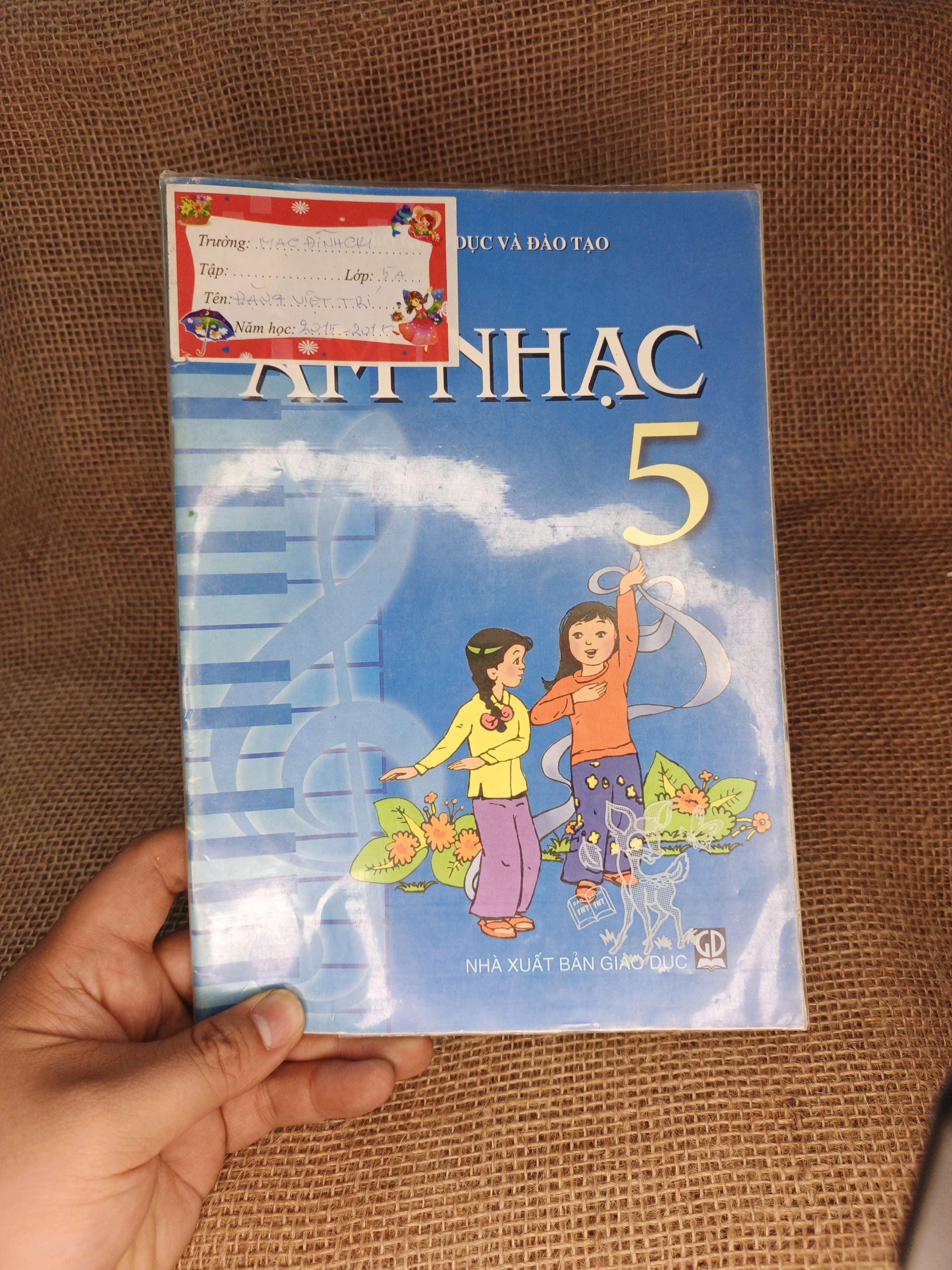 Âm nhạc 5 2006 mới 80% (Sách giáo khoa - giáo trình) HCM060526