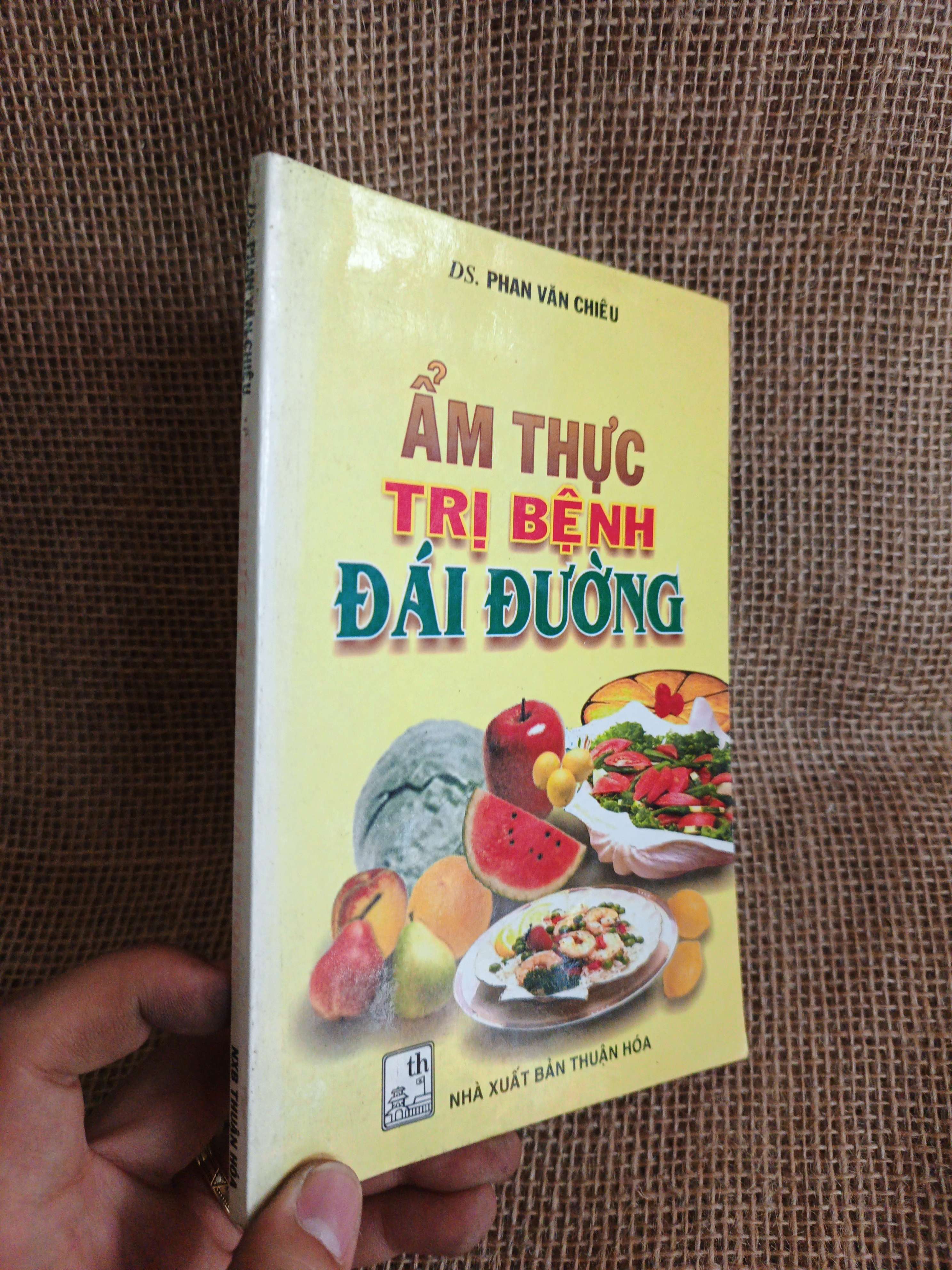 Ẩm thực trị bệnh Đái đường 2002 mới 90% (Sách Y học - Sức khỏe - Thể thao) HCM060526 (NSX)
