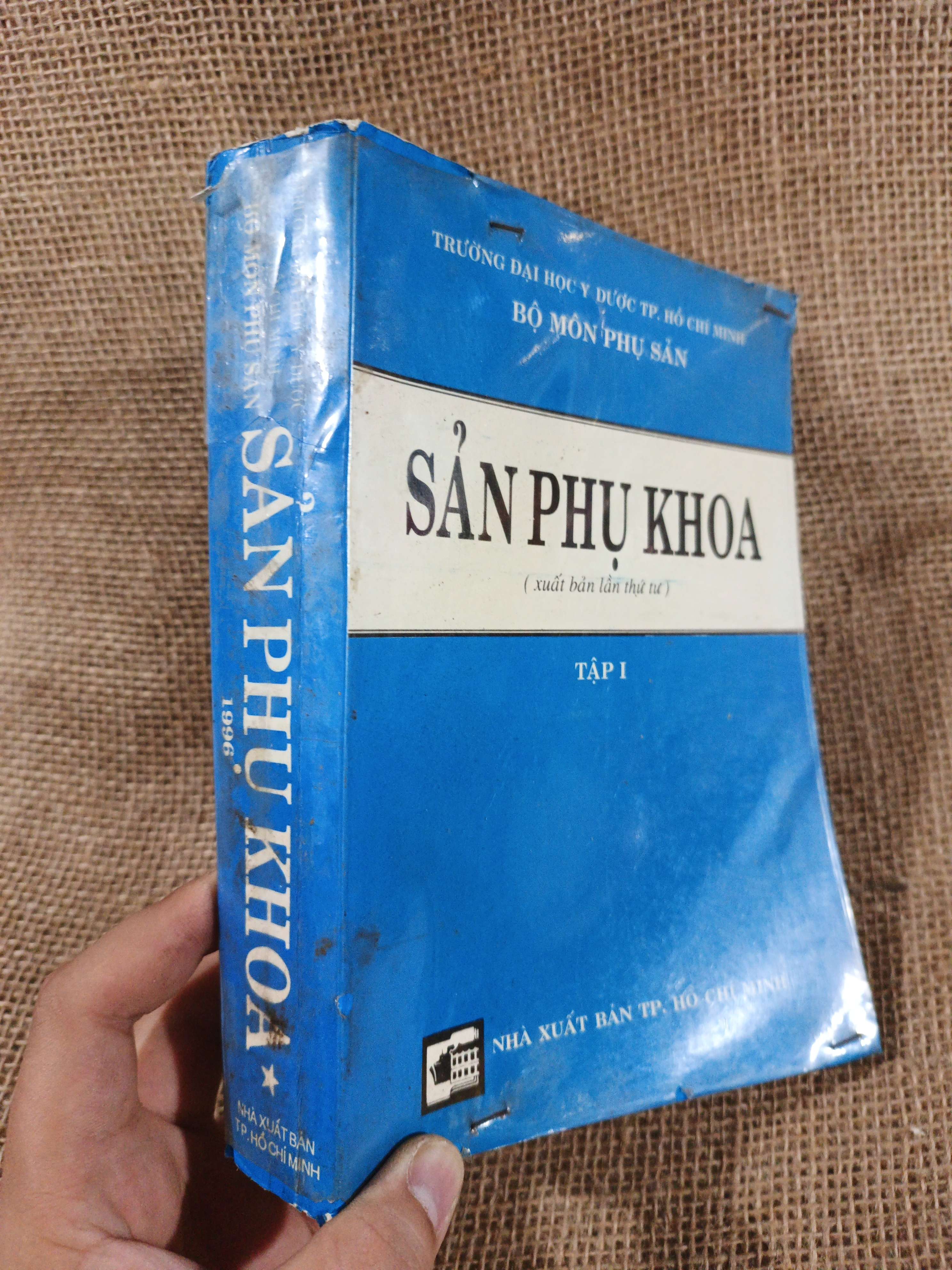 Sản phụ khoa tập 1 1996 mới 80% (Sách Y học - Sức khỏe - Thể thao) HCM060526 (NSX)