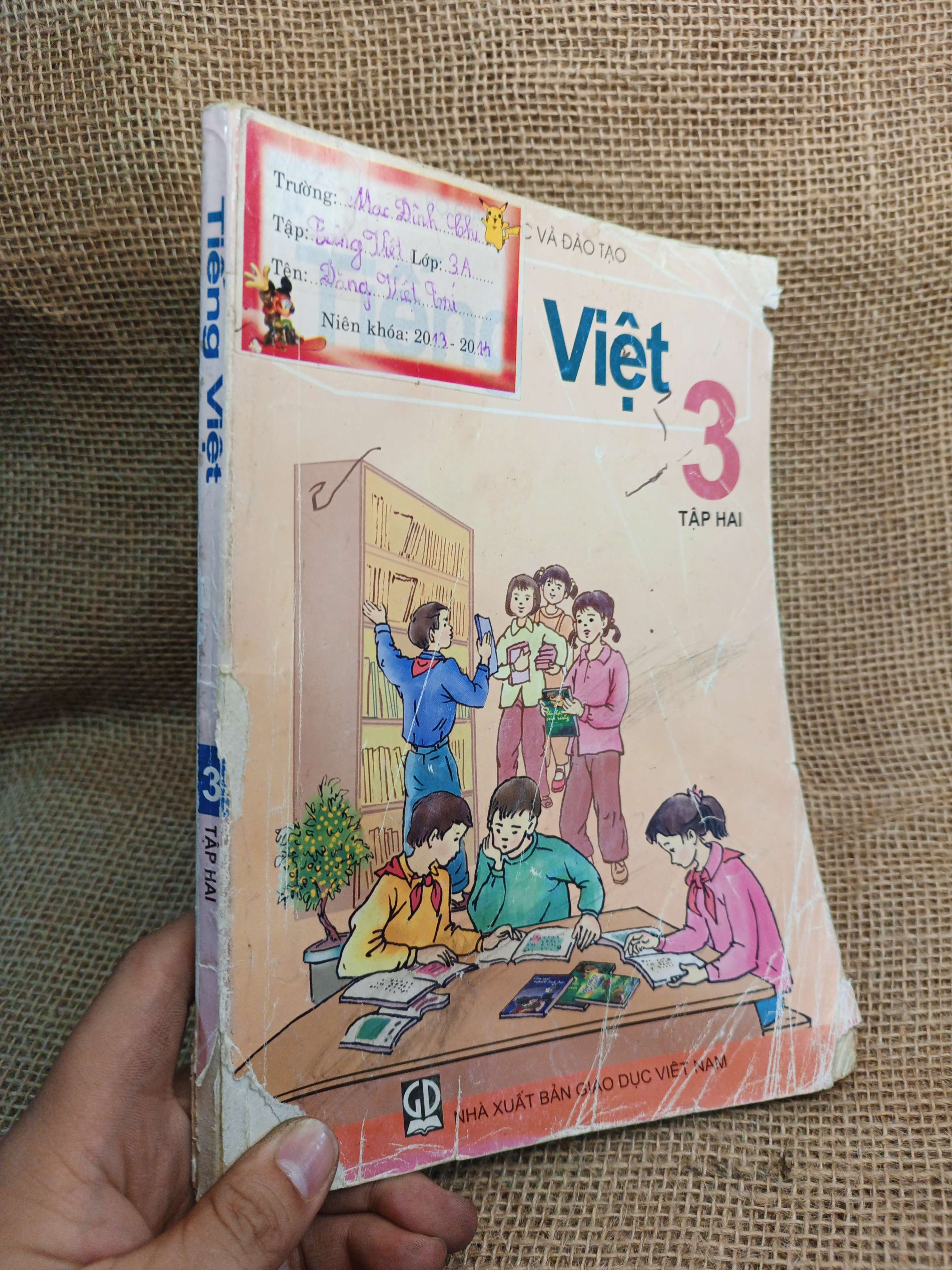 Tiếng Việt 3 tập hai 2011 mới 70% (Sách giáo khoa - giáo trình) HCM060526