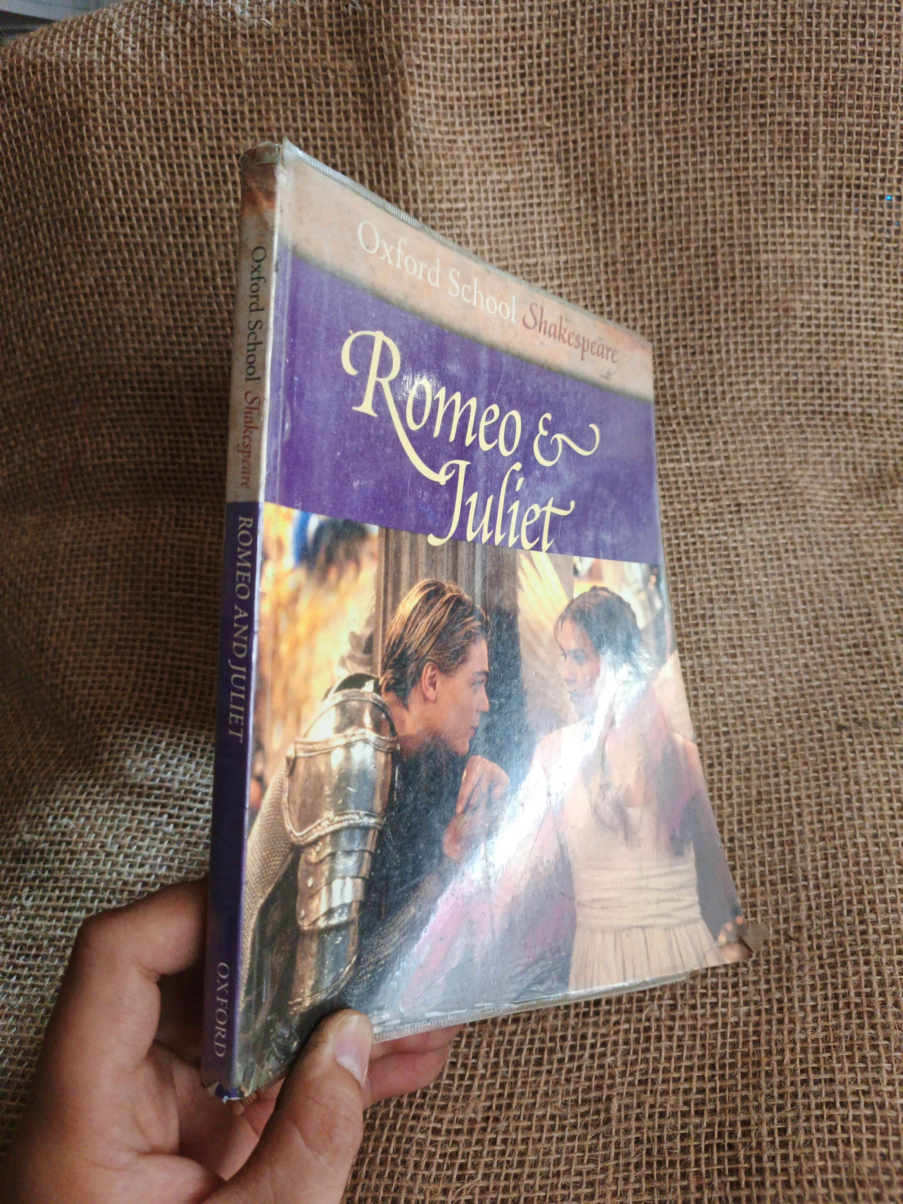 Romeo & Juliet mới 80% ố (Văn học nước ngoài) HLSC060526