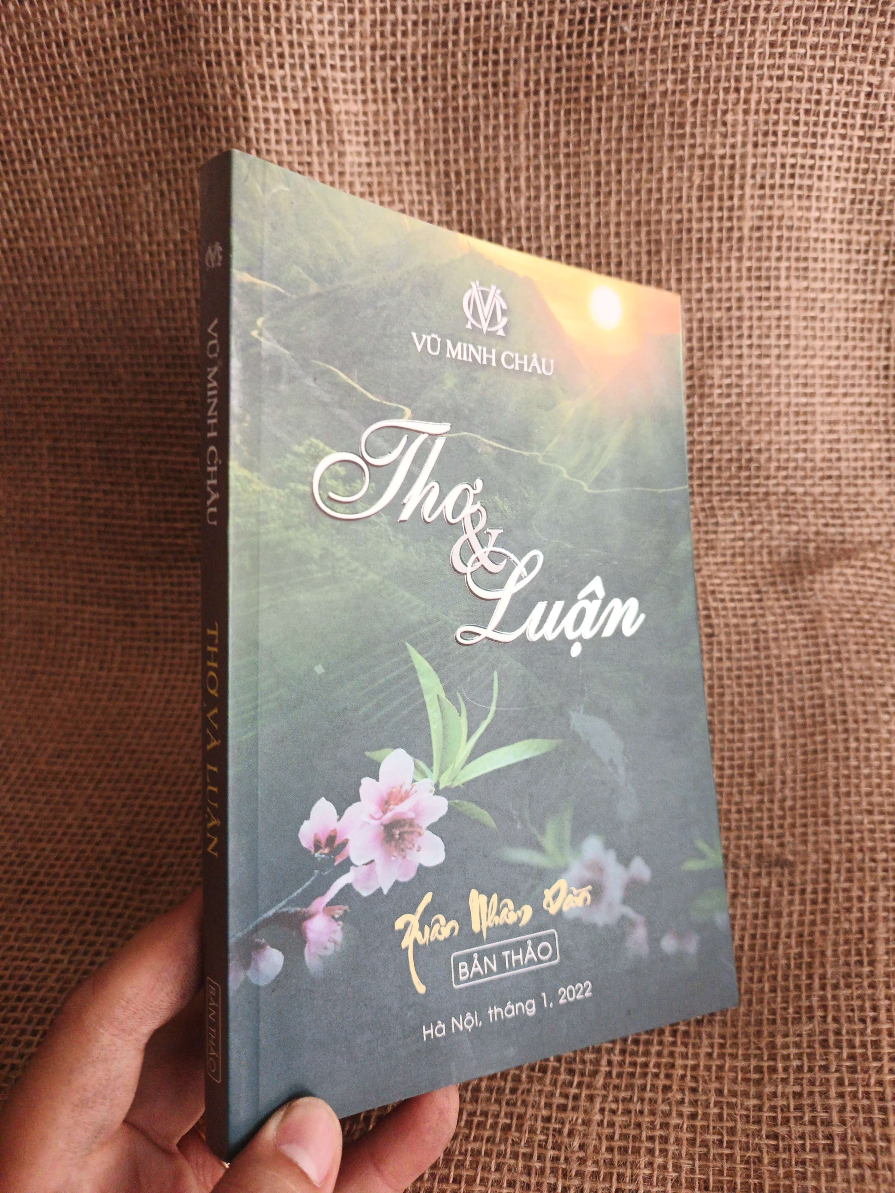 Xuân Nhâm Dần thơ & luận - Vũ Minh Châu 2022 mới 90% (Sách văn học) HCM060526