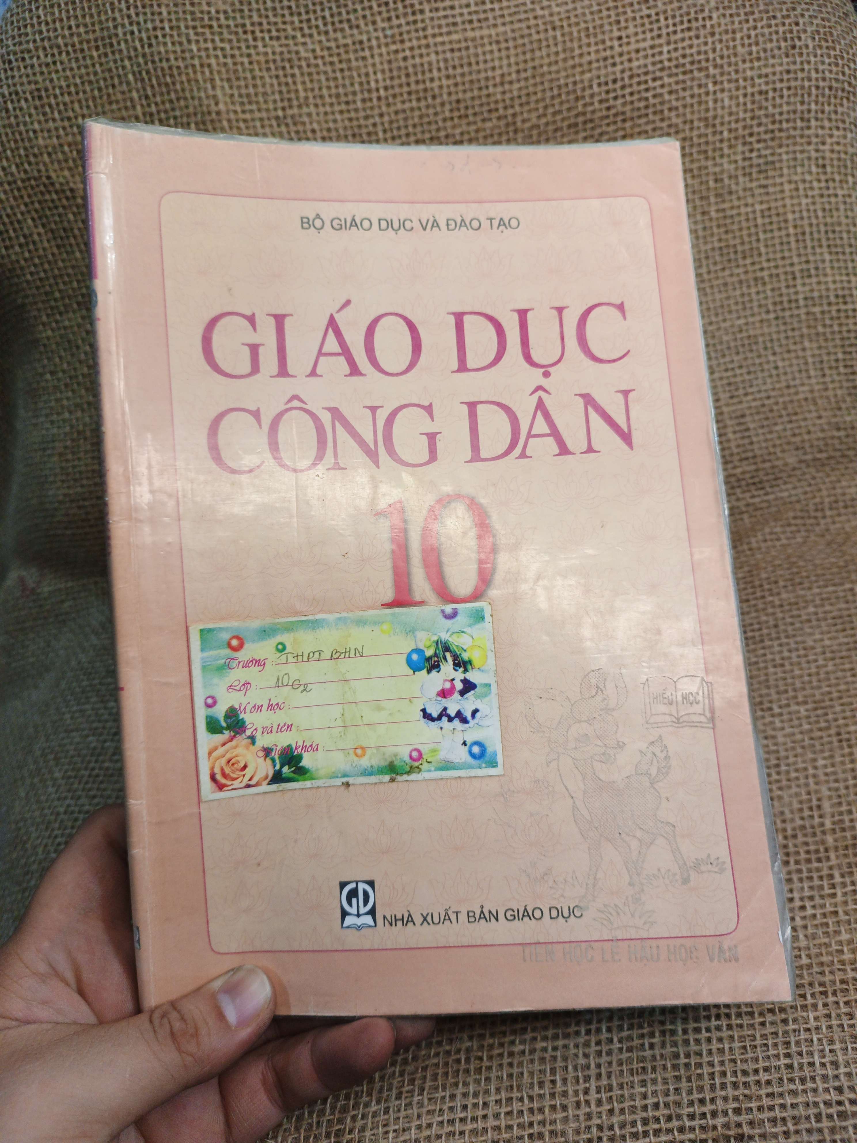 Giáo dục Công dân 10 2006 mới 80% (Sách giáo khoa - giáo trình) HCM060526