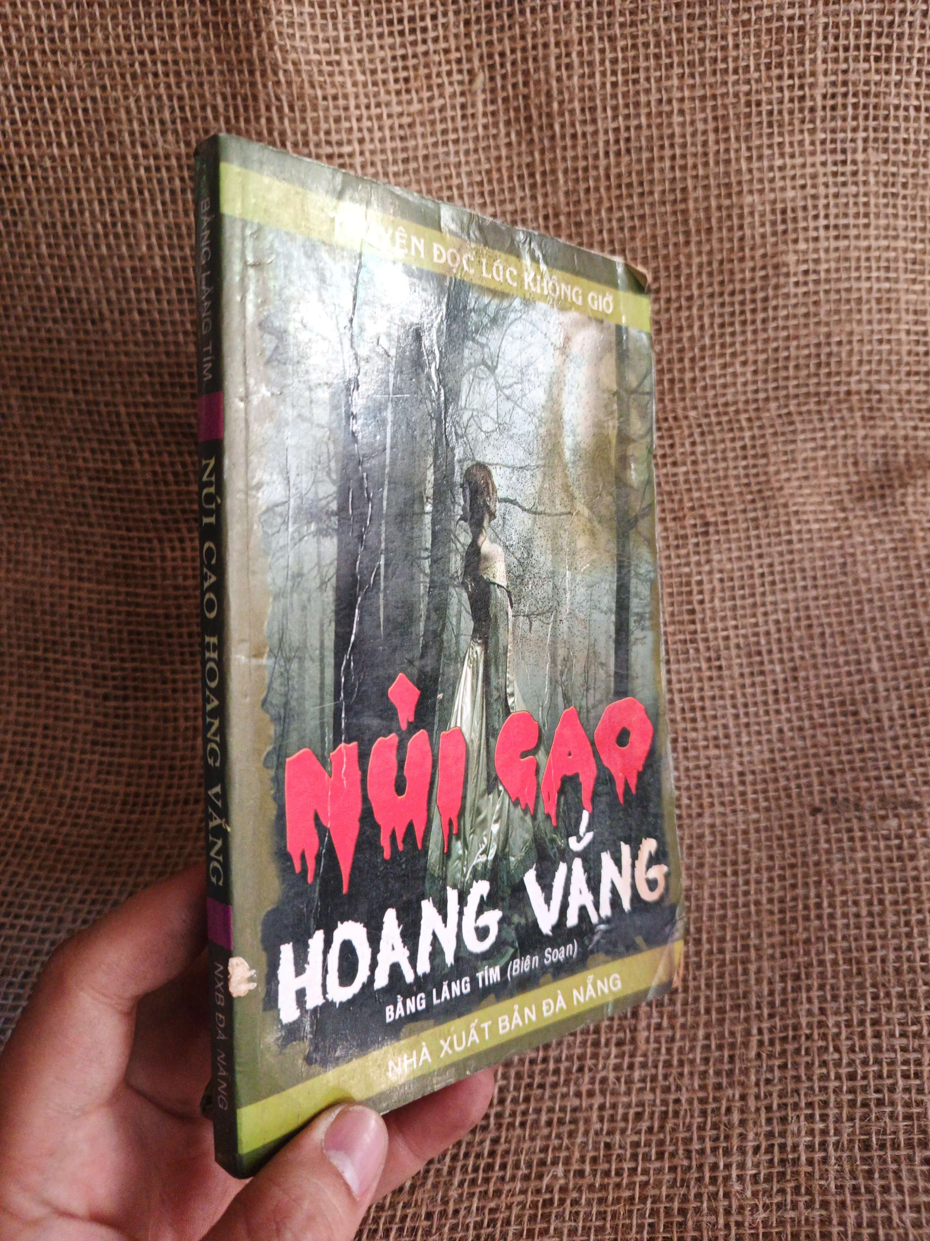 Núi cao hoang vắng 2007 mới 80% ố ẫm (Truyện kinh dị) HCM060526