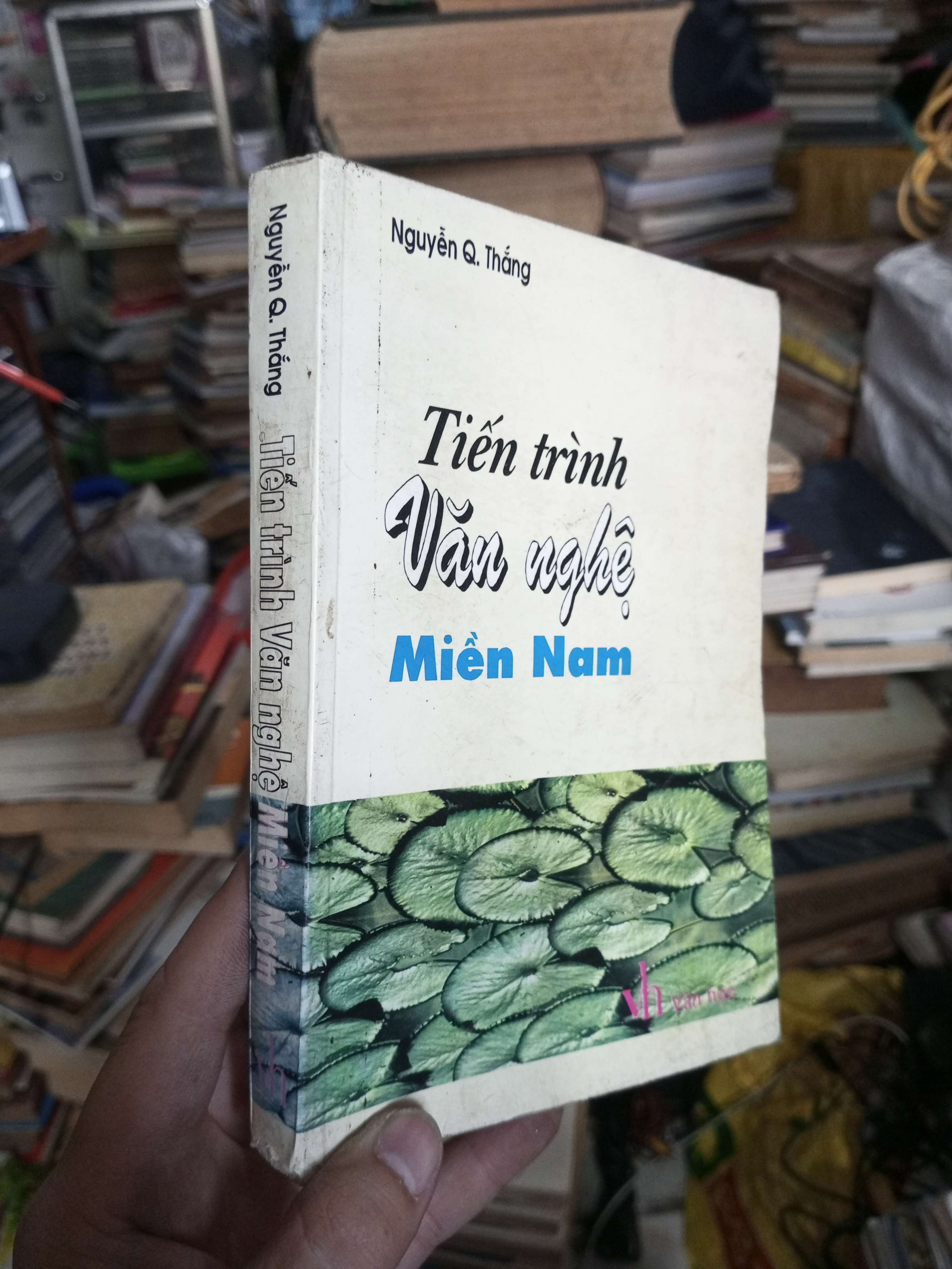 Tiến trình Văn nghệ Miền Nam - Nguyễn Quang Thắng 1998 (Lịch sử Việt Nam) KSX060526