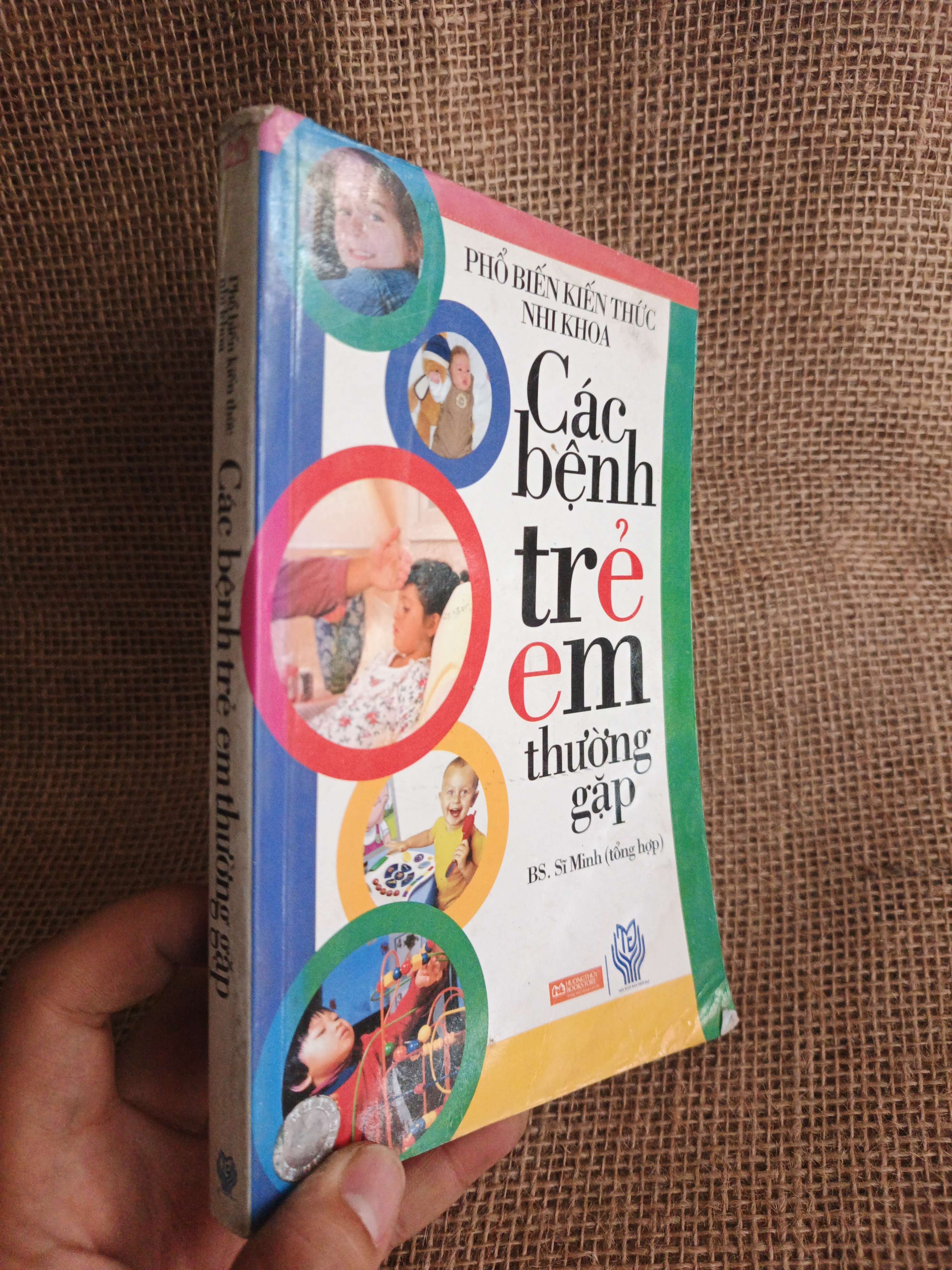 Các bệnh trẻ em thường gặp 2010 mới 80% ố ẫm (Sách Y học - Sức khỏe - Thể thao) HCM060526 (NSX)